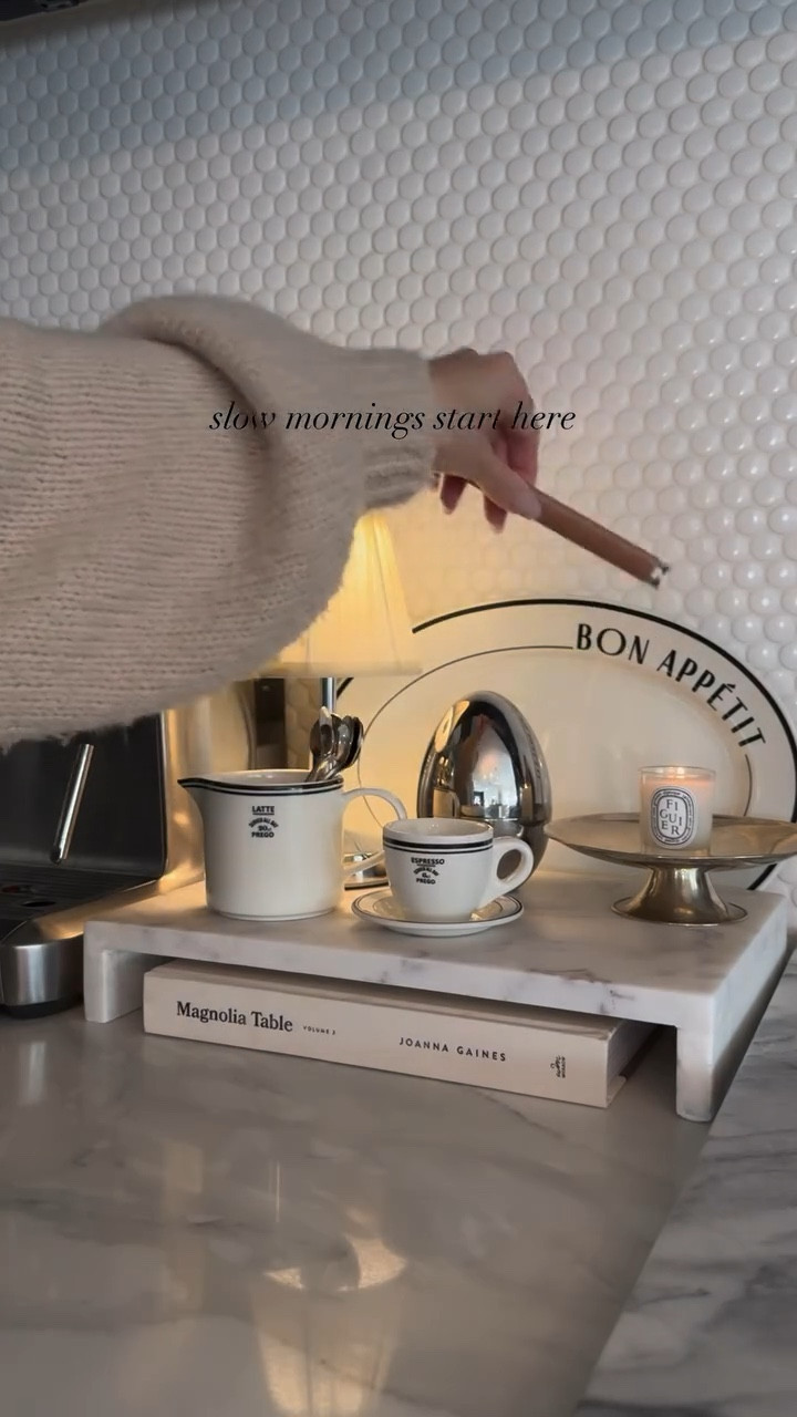 Because a little marble + silver can definitely romanticize my mornings ✨🤍 #coffeestation #homeaesthetic #myhomevibes #kitchendecor #homeinspiration 

Follow and comment for direct links sent over 🤎
Save this post for coffee station decor inspo ✨
