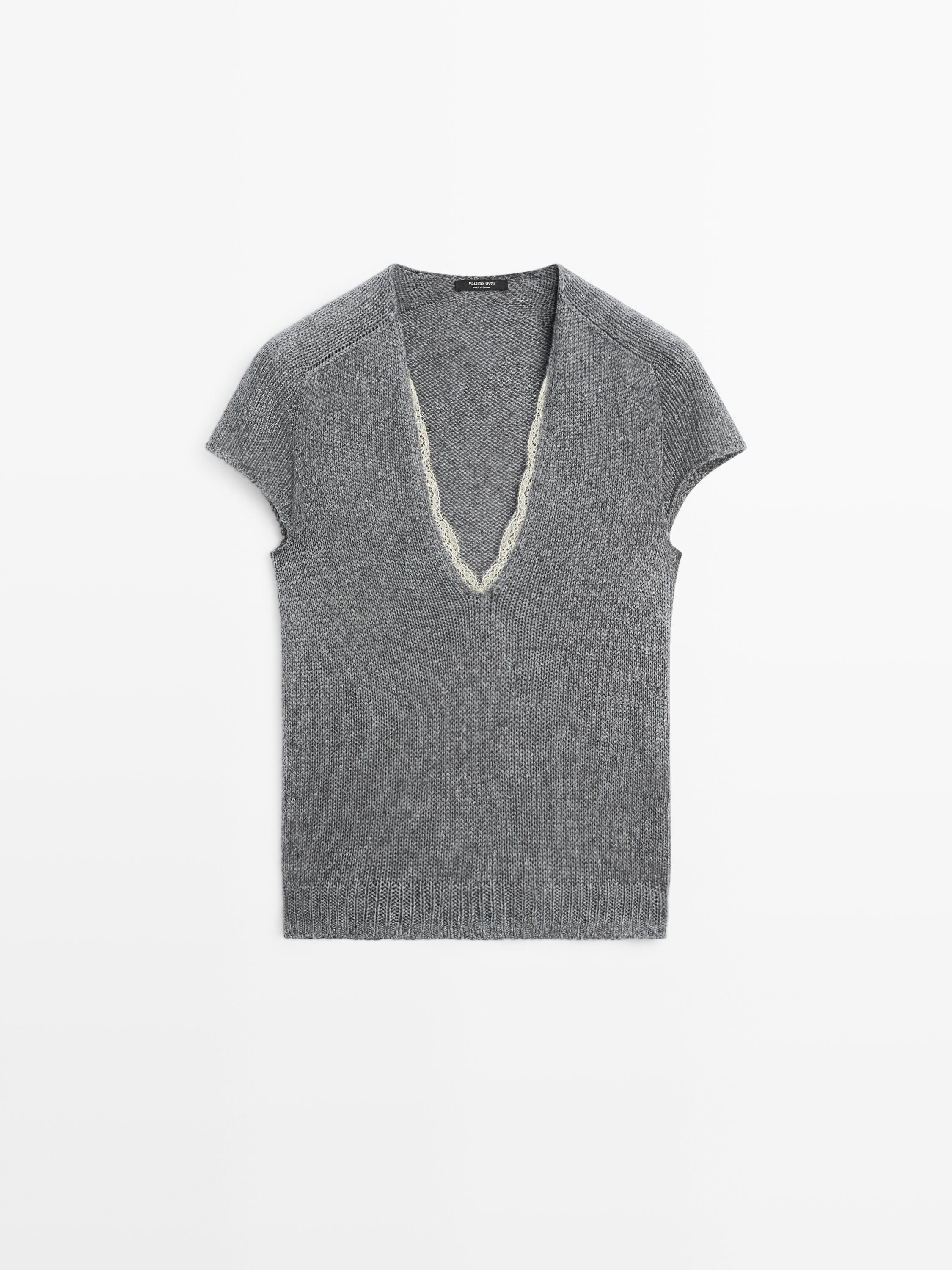 Short sleeve knit sweater with lace | Massimo Dutti UK