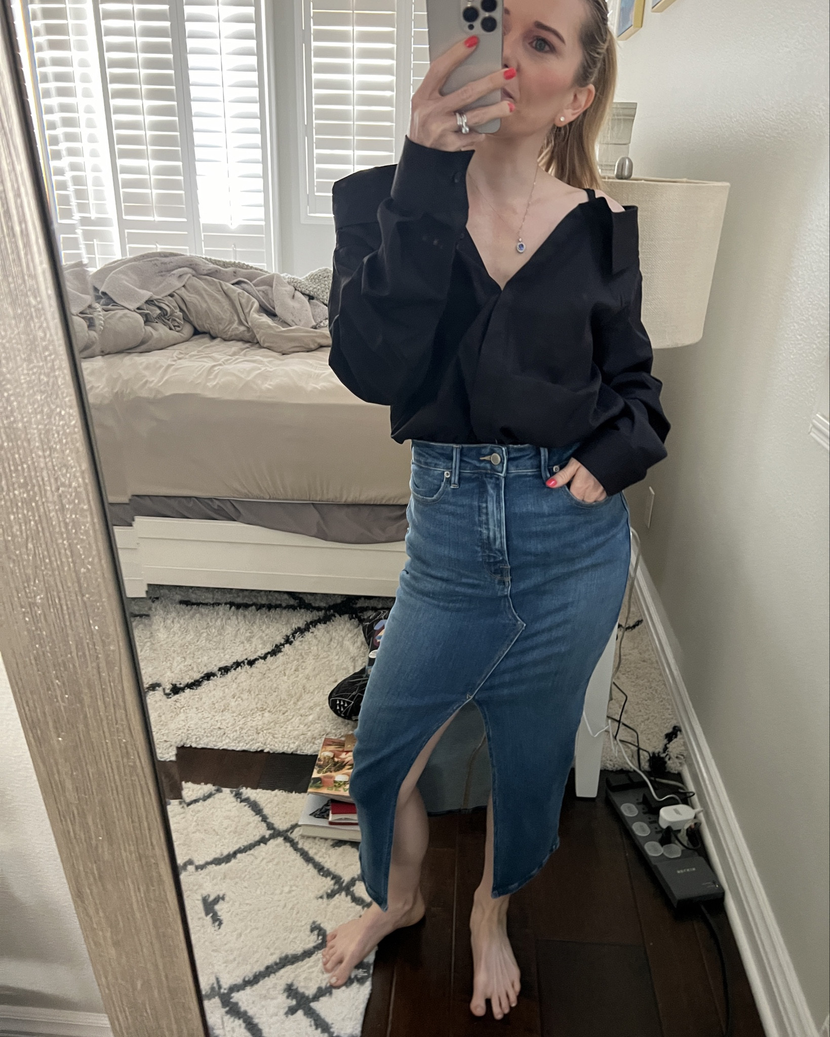 La outfit fit is tts

#LTKsalealert #LTKSeasonal #LTKstyletip