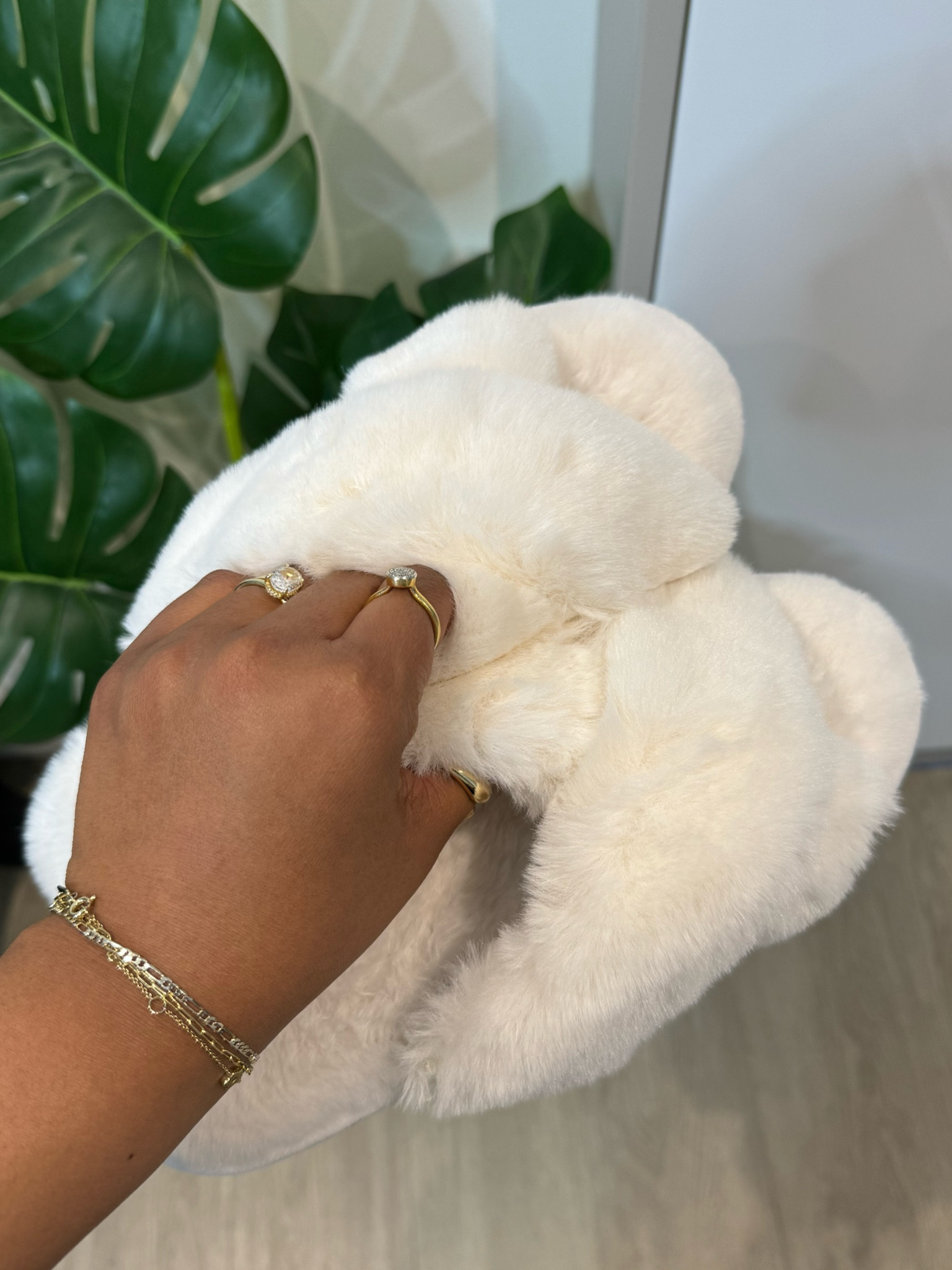 My fave Amazon slippers are 50% off 🙌🏾

#LTKFindsUnder50 #LTKSaleAlert #LTKPlusSize