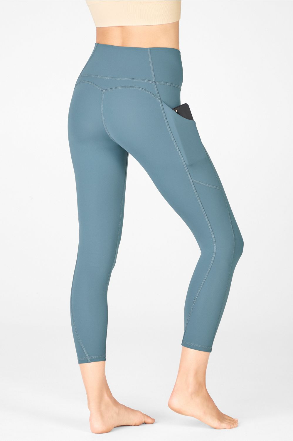 Oasis High-Waisted Pocket Capri | Fabletics