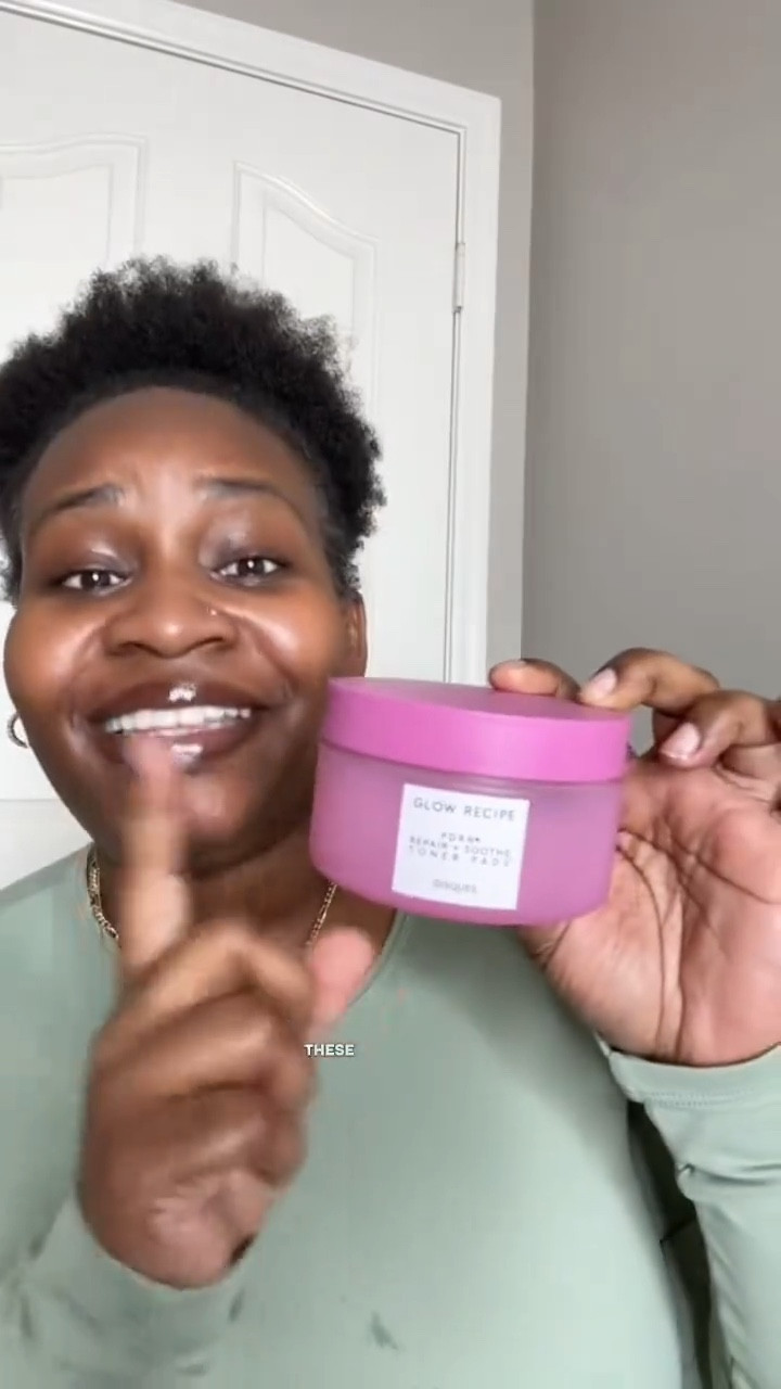 If you’ve been seeing PDRN skincare everywhere, here’s why. The Glow Recipe PDRN Repair and Soothe Toner Pads are designed to help calm irritated skin, hydrate dry patches, and support the skin barrier while giving that Korean glass skin glow.

These Korean toner pads can be swiped across your face like toner or placed under the eyes like a mini soothing treatment mask. Perfect for anyone dealing with dry skin, redness, dull skin, or stressed skin barrier.

If you’re building a Korean skincare routine for glowing skin, toner pads like these are one of the easiest steps to add.

#LTKBeauty #LTKgrwm #LTKselfcare