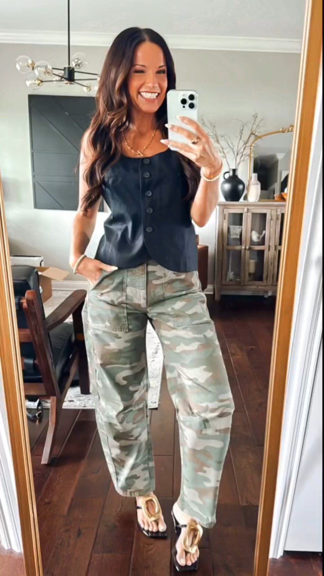 Gimme all the camo but make it elevated 👌🏼

5’3/120lbs/34D- all runs TTS
Small vest//2 pants  



#LTKFindsUnder100 #LTKOver40 #LTKStyleTip
