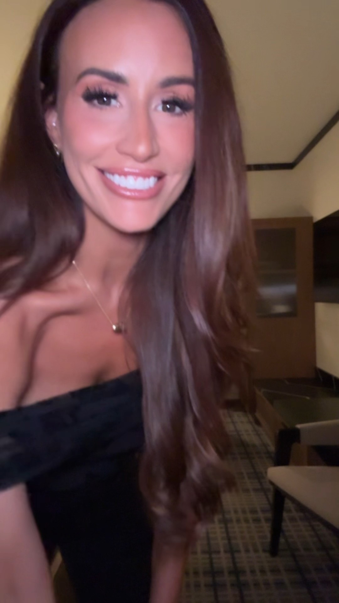 Denim, bodysuit, wedges, date night outfit, men’s outfit, baby girl outfit, fall outfit, Abercrombie

#LTKMens #LTKCon #LTKFallSale