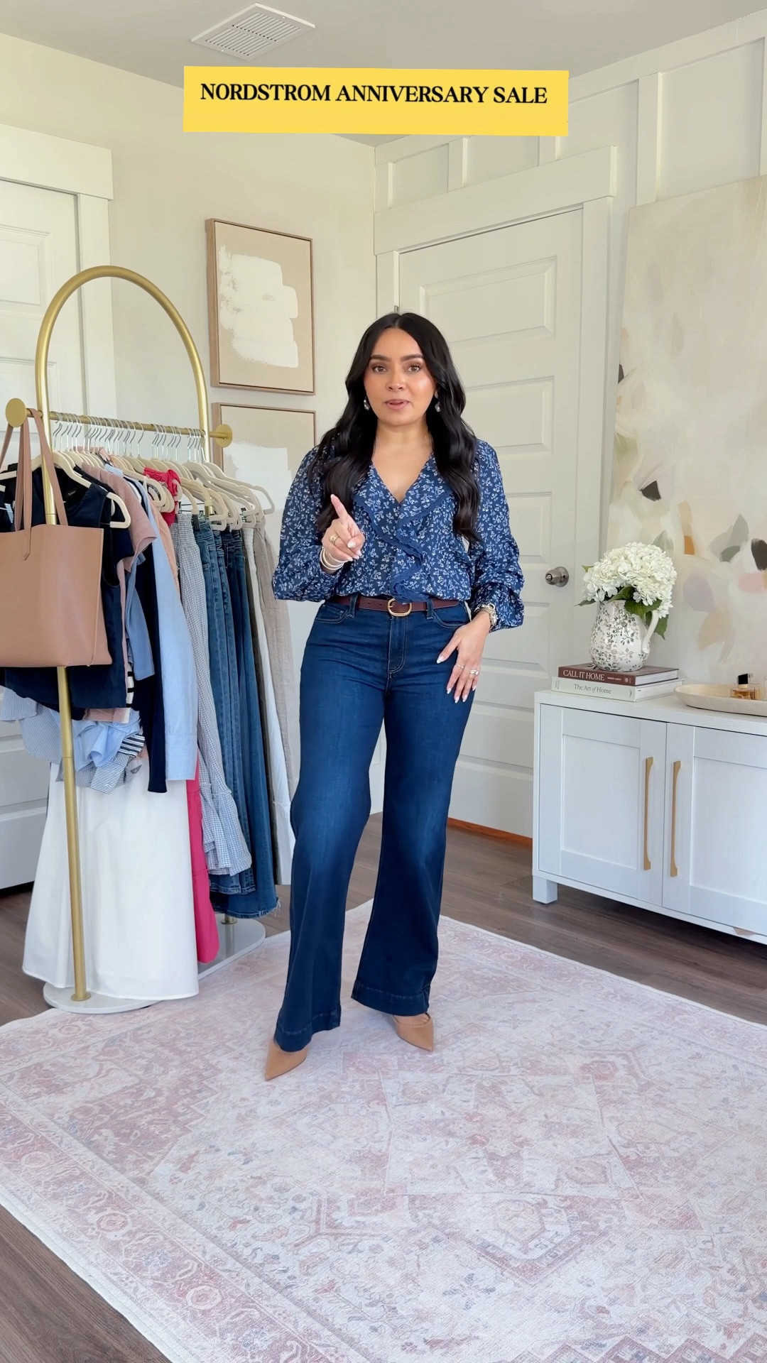 Blue floral top size xxs TTS
Paige jeans size 26 petite, 29” inseam TTS
Boots size 5.5 TTS

#LTKgrwm #LTKPetite #LTKSaleAlert