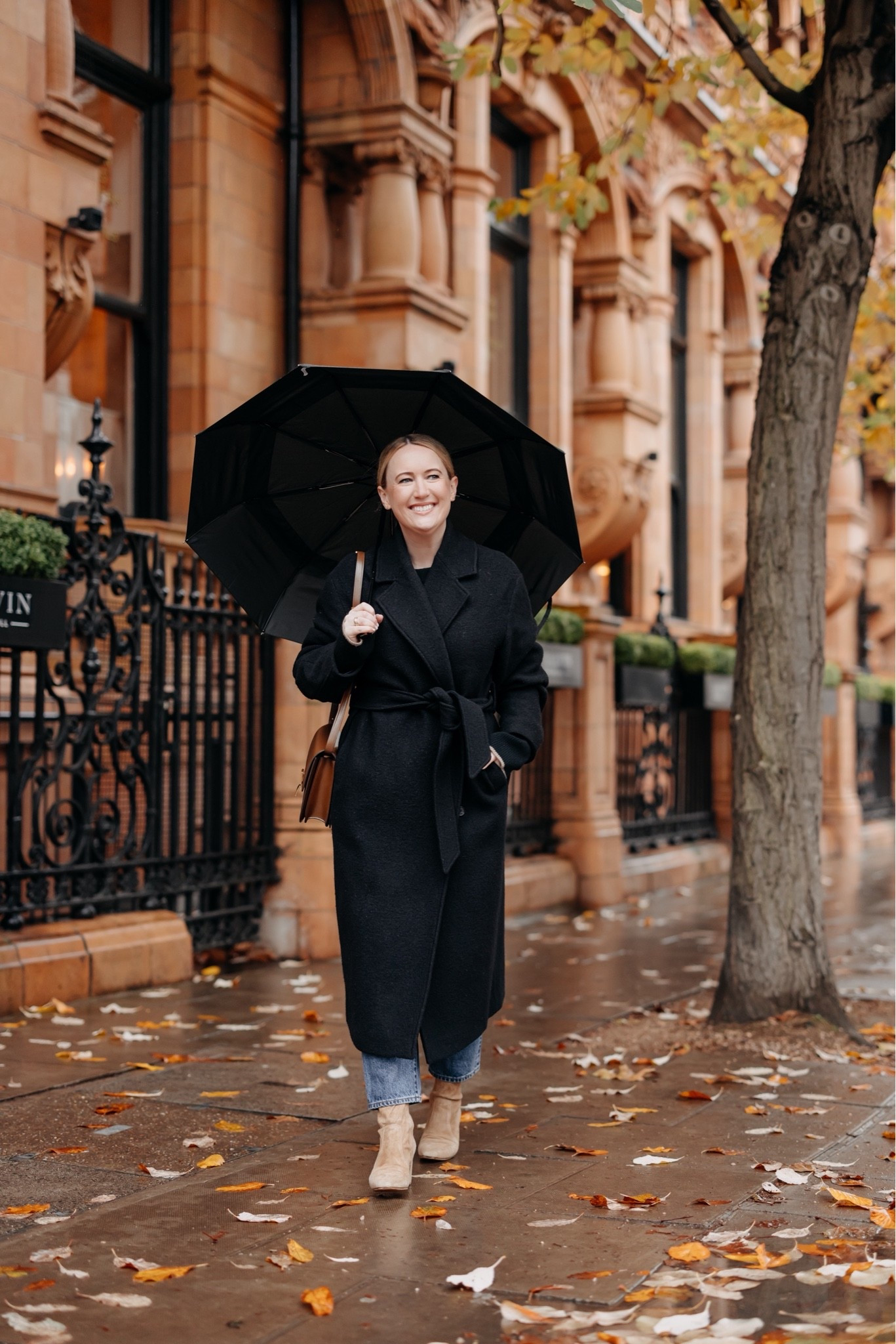 One of my favorite coats for chillier days - I take a size S

Fall outfit
Casual look with jeans
Travel capsule wardrobe 

#LTKSeasonal #LTKTravel