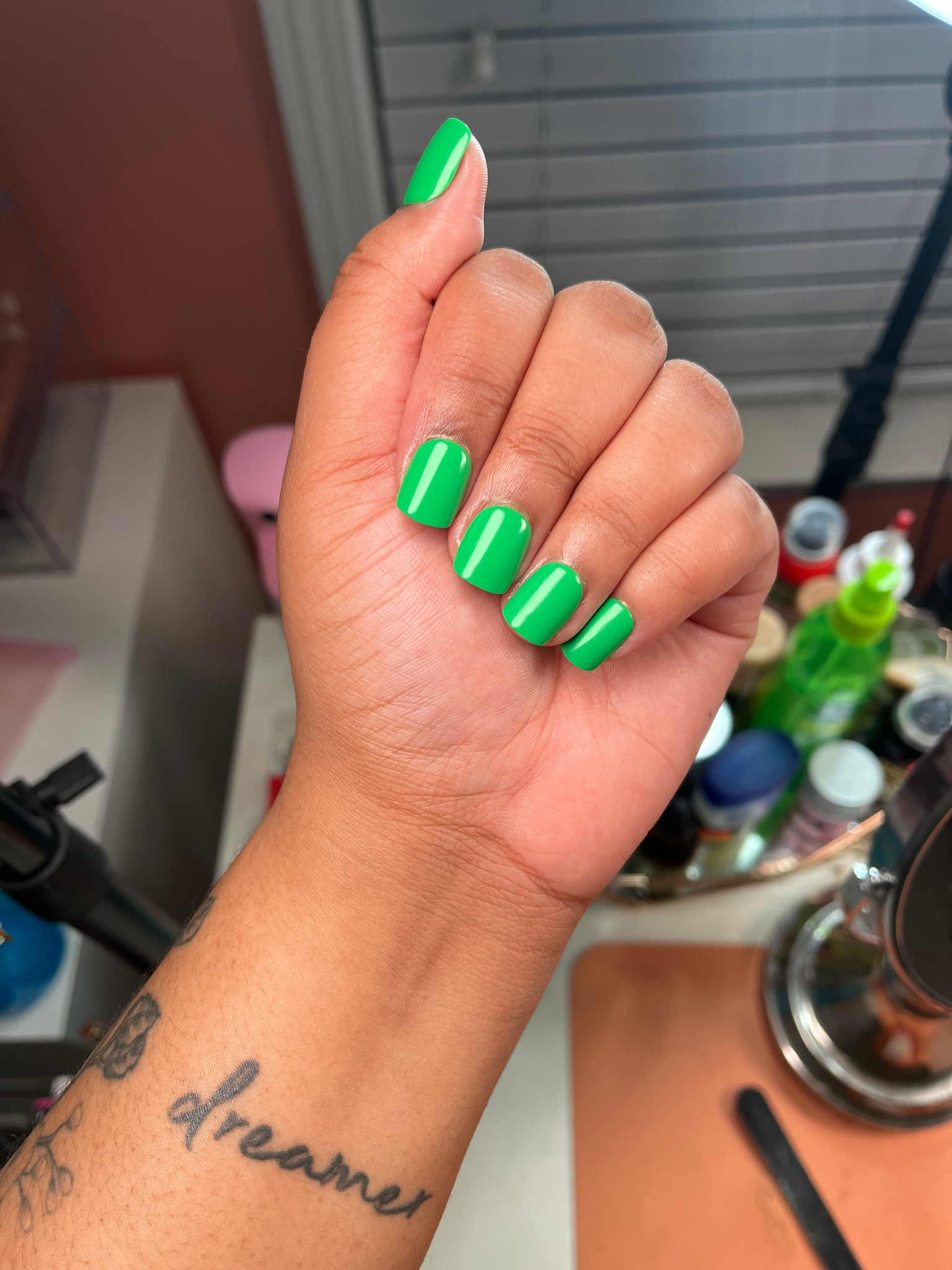 Press on Nails of the Week: Impress Manicure in the style “Green Light” 

#LTKstyletip #LTKunder50 #LTKbeauty