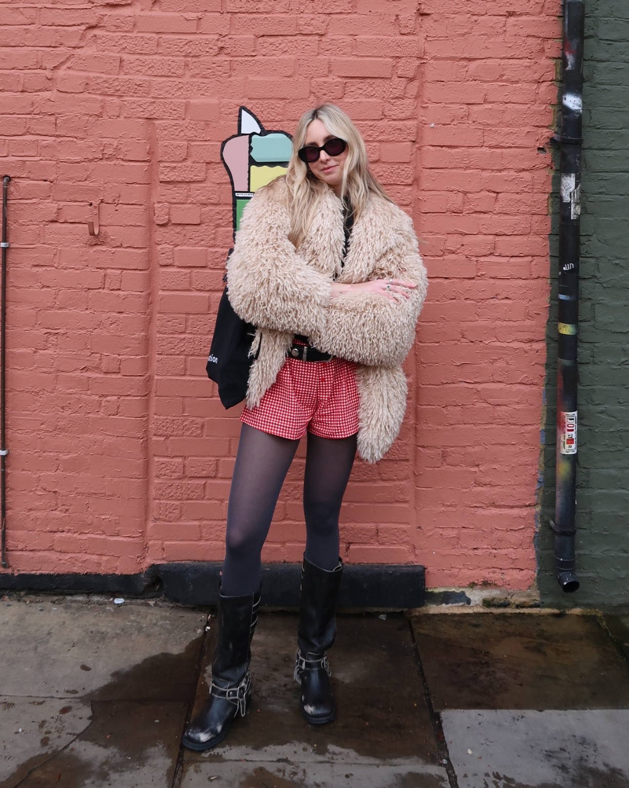 Too early for shorts? Free People press day fit 💐🫶

#LTKeurope #LTKstyletip