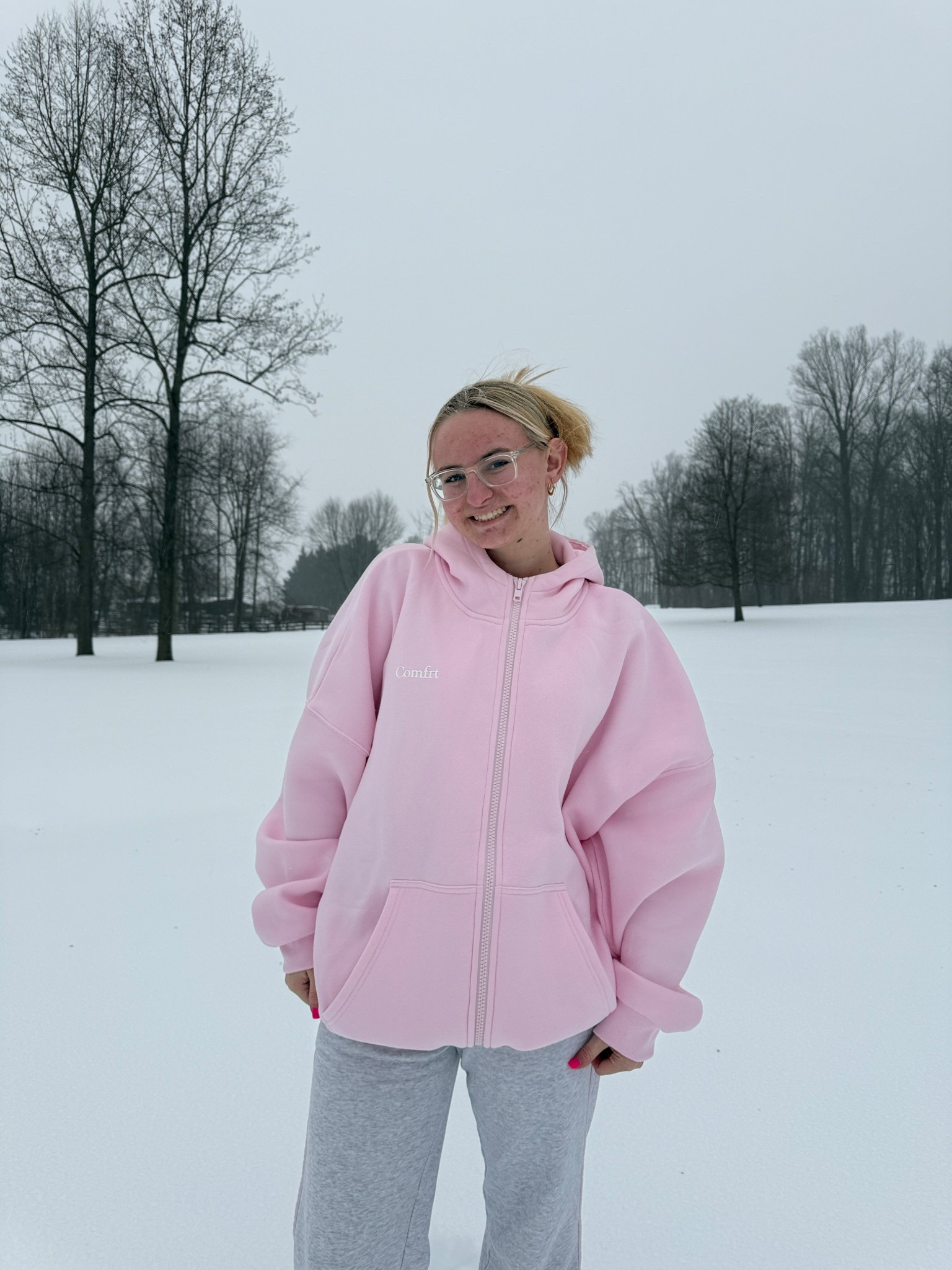 the coziest zip up hoodie 🥹🩷 

#LTKootd