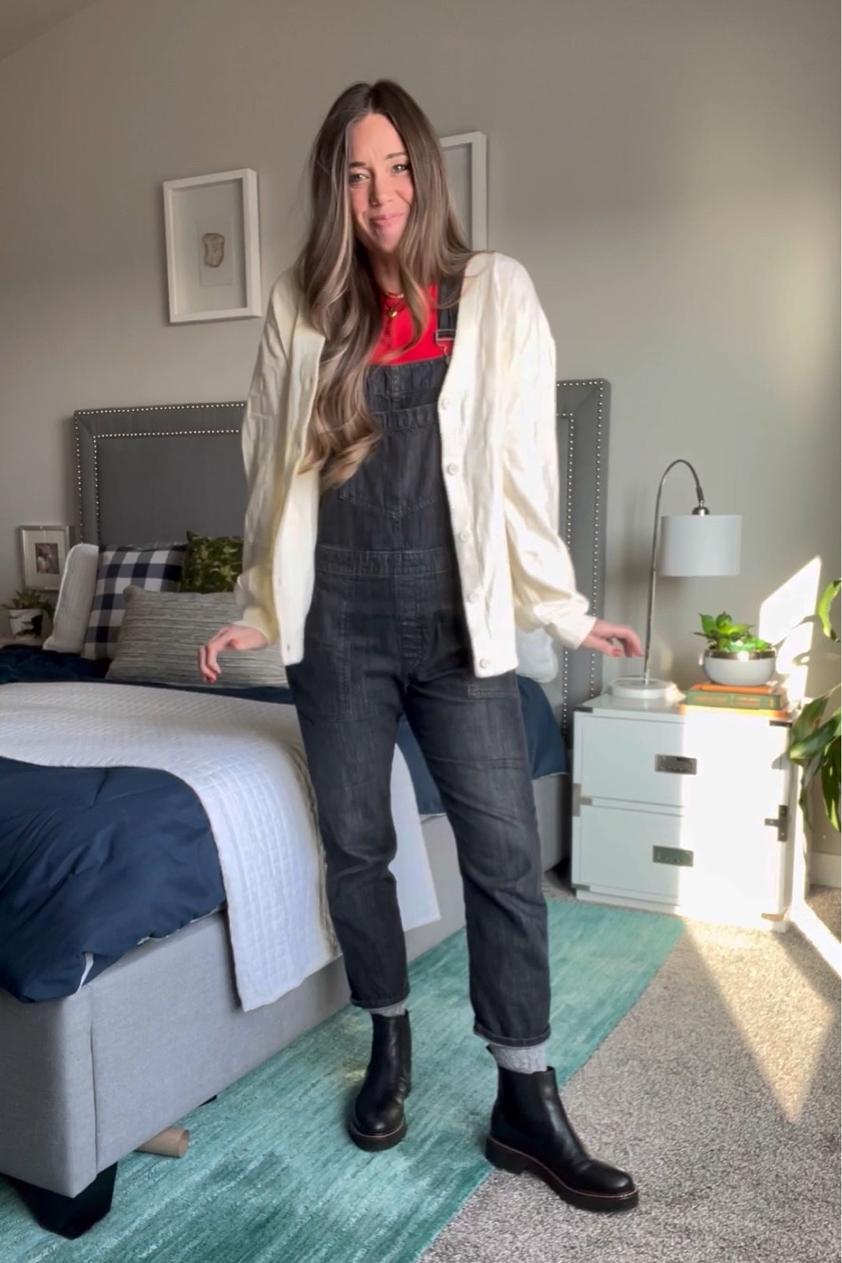 Cardigan is a subtle checkered! Size up for a baggy fit. 

My fav boots & some look alike overalls! 

#LTKHoliday #LTKGiftGuide #LTKSeasonal