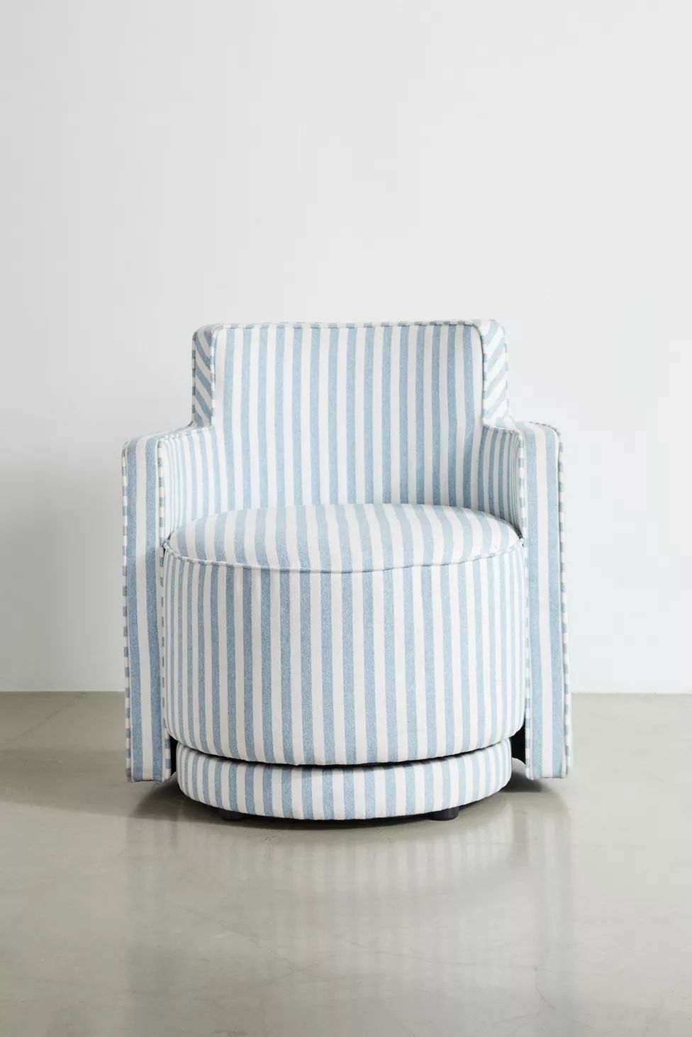 Rhea Chair | Urban Outfitters (US and RoW)
