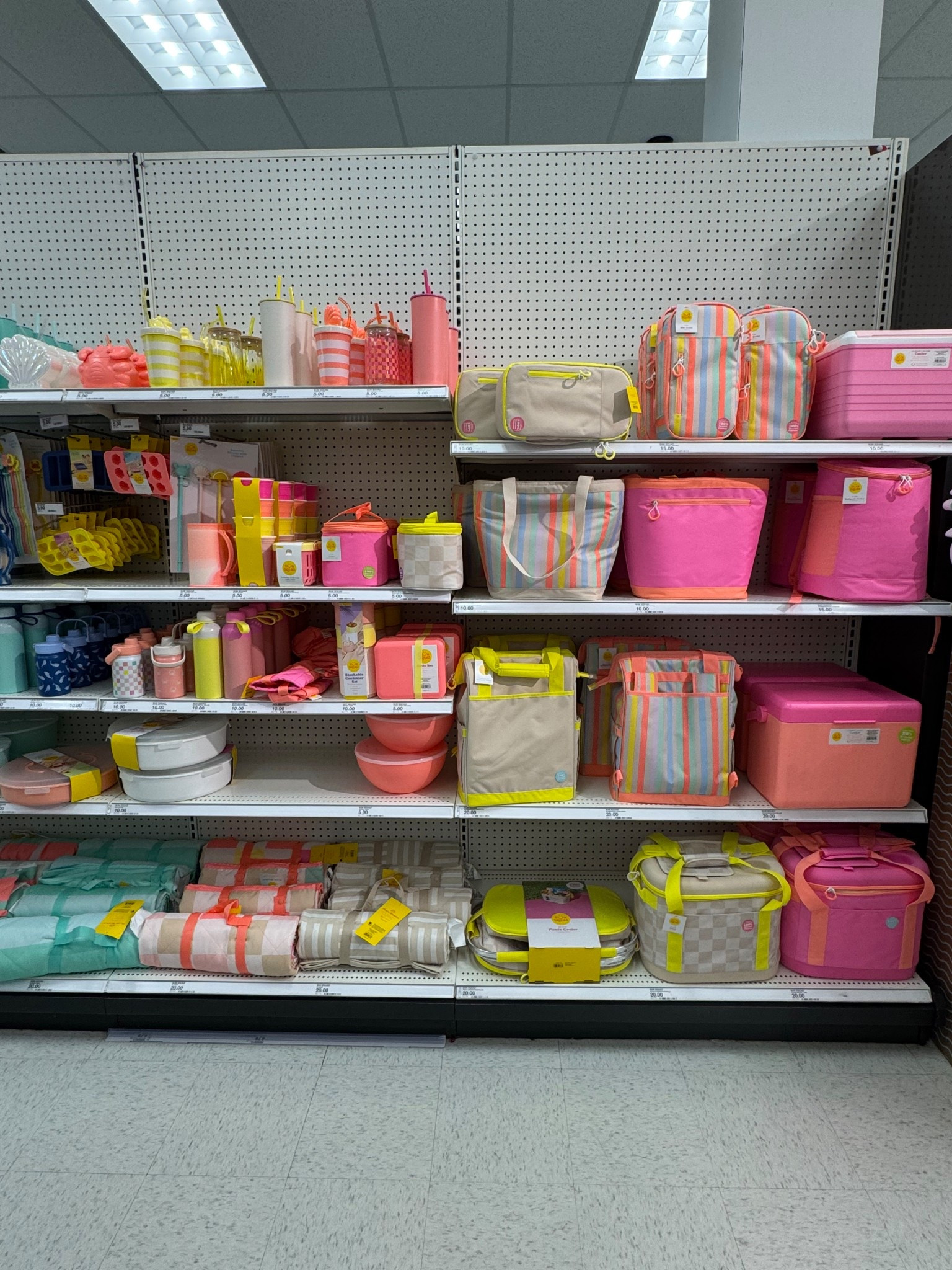 Target affordable and cute summer finds. Great for backyard, pool party, picnics and sport events. 

Mom finds
Target finds
Target does it again 
Summer 2025 
Summer favorites 

#LTKFamily #LTKSeasonal #LTKFindsUnder50