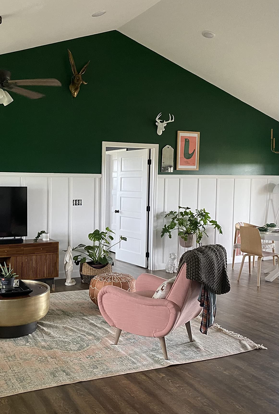 Visit the Wallcharmers Store | Amazon (US)