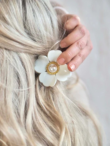 White Flower with Pearl Claw Clip | The Cross Decor & Design