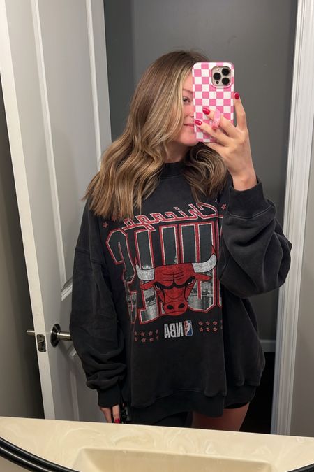 Abercrombie sweatshirts NFL NBA size XL!!