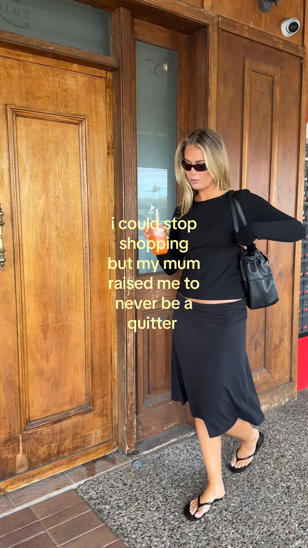 All black fit always so chic!

#LTKaustralia #LTKwinter #LTKworkwear
