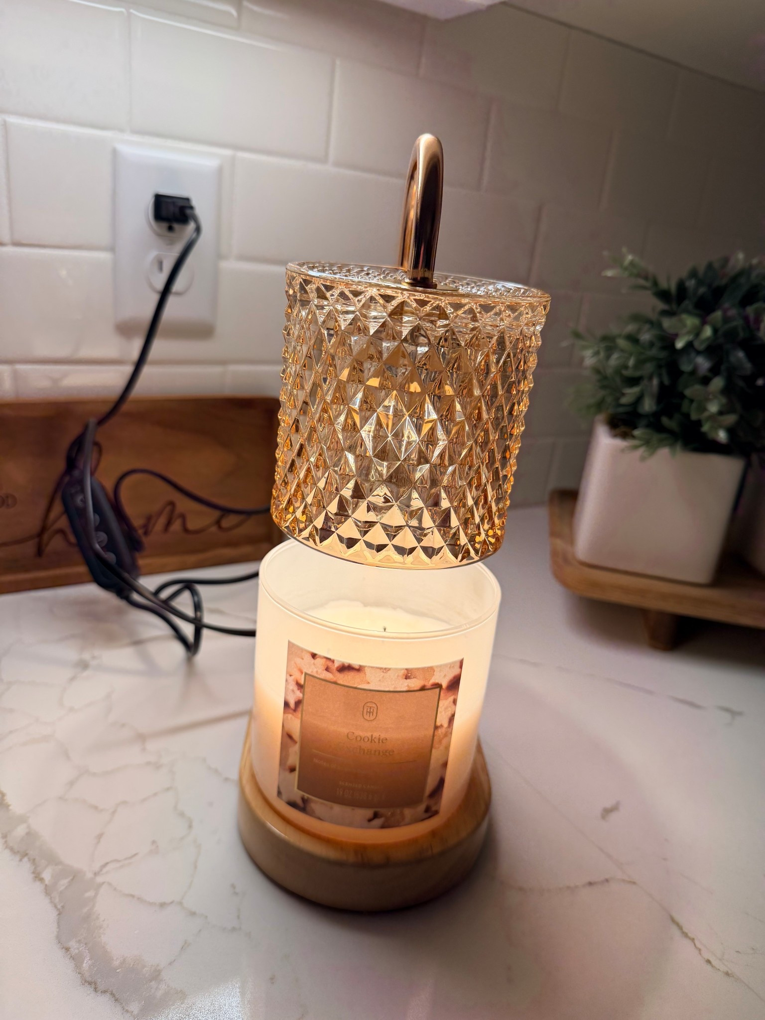 This candle warmer is so good!!! Love how it looks & makes the house smell wonderful 😍😍

#LTKHome #LTKdayinmylife #LTKFindsUnder50
