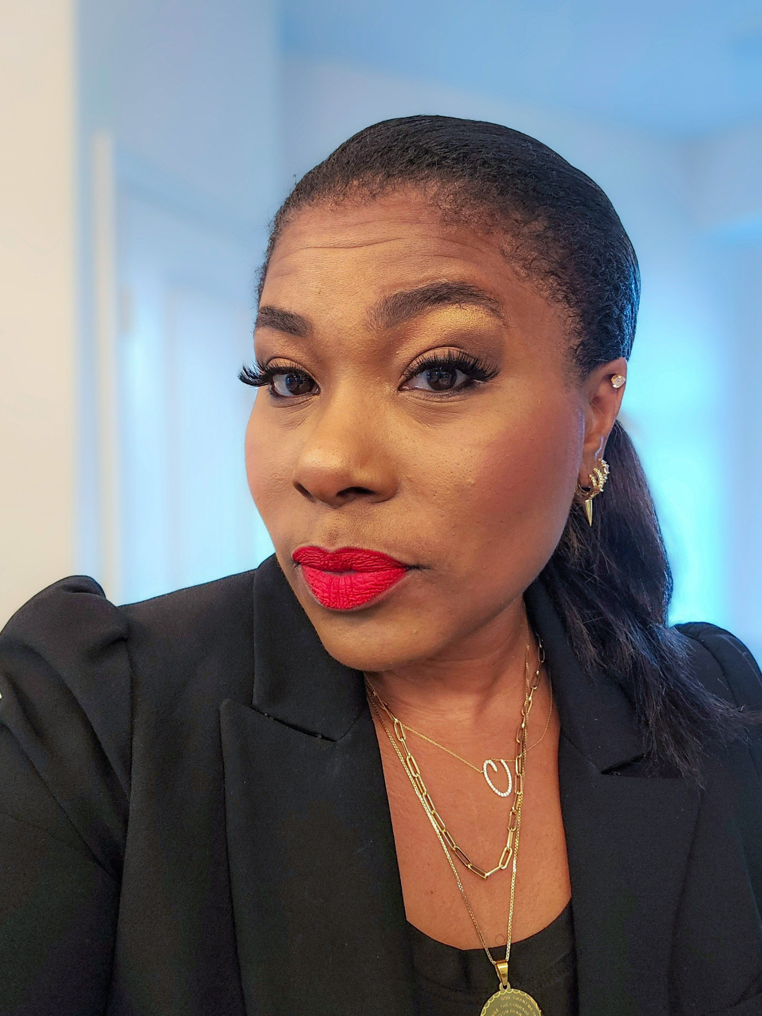 Smashbox Always On matte lipstickBabe Alert, throwback jam, miss conduct, bawse, bang bang

#LTKbeauty #LTKstyletip