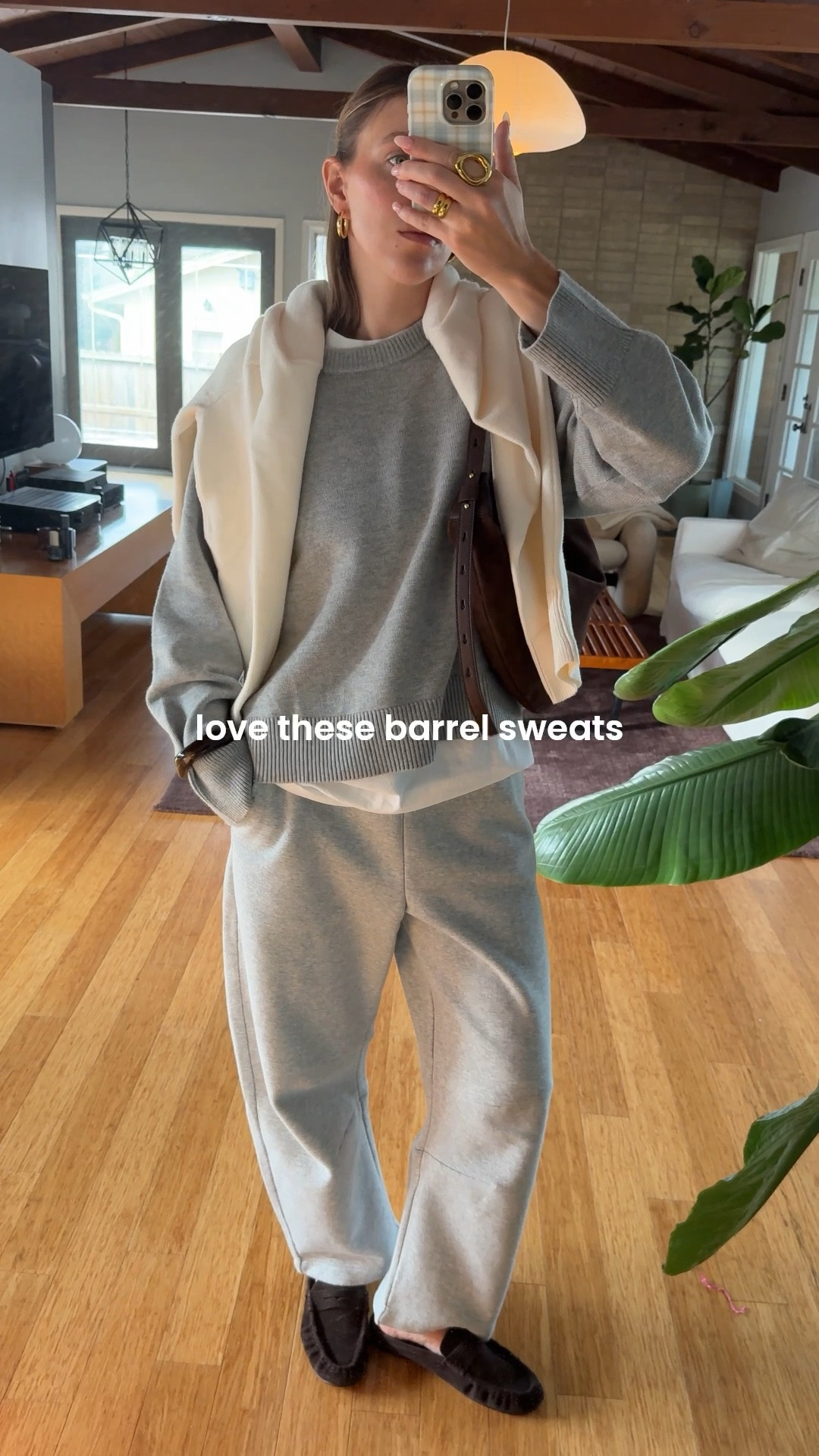 Barrel sweats are on sale!! I have them in black and grey. Wearing a small

#LTKootd #LTKSaleAlert