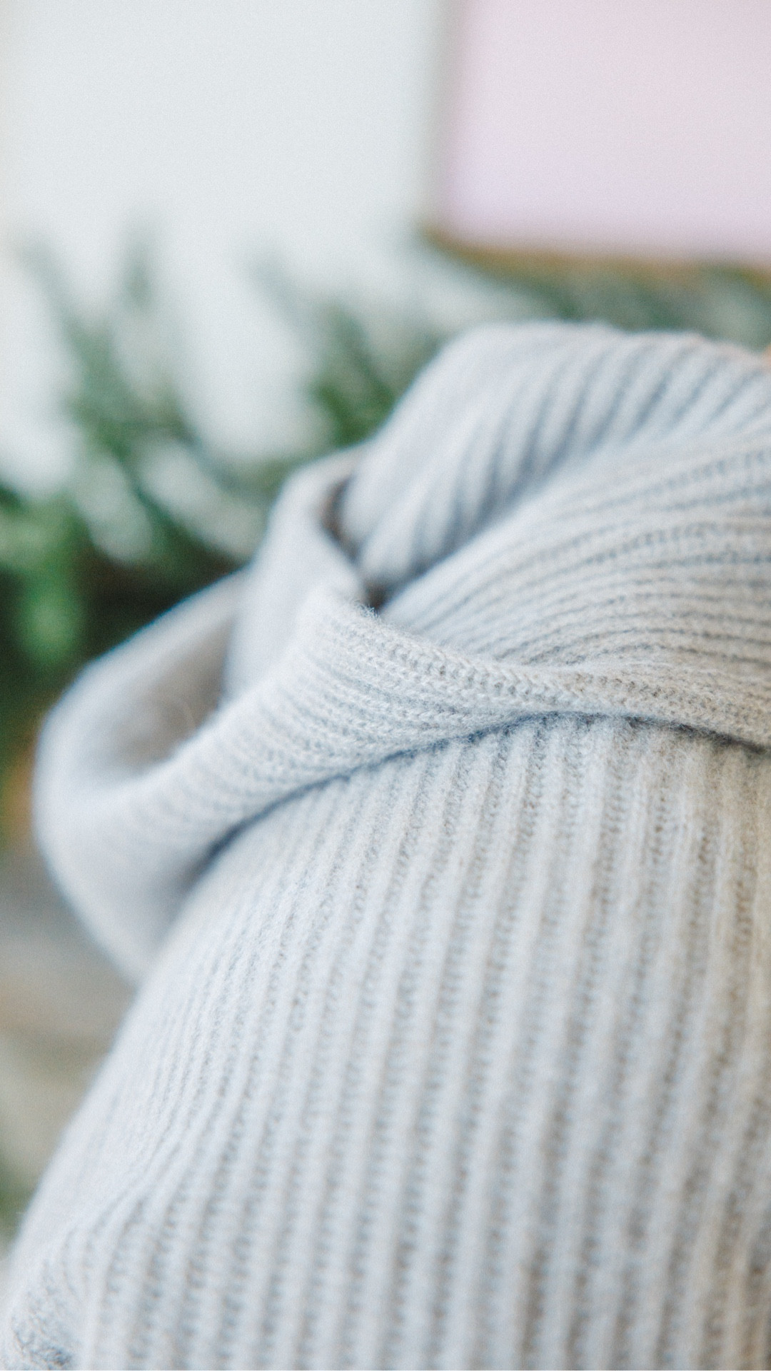 Cashmere is worth the investment when building a capsule wardrobe  

#LTKMens #LTKootd #LTKOver40