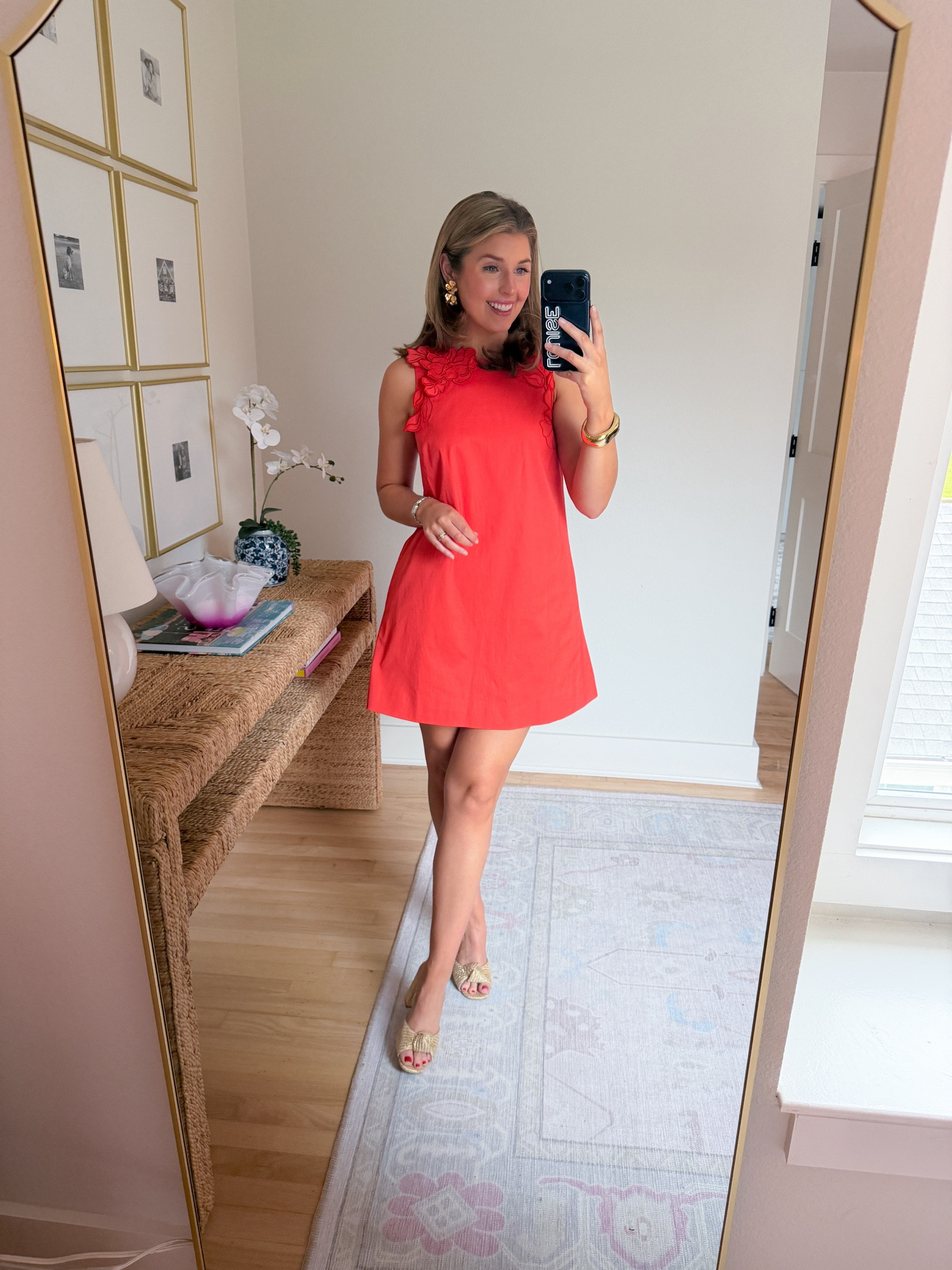 Perfect party shift! Wearing an XS. code: LOUISE50 for $50 off orders $150+