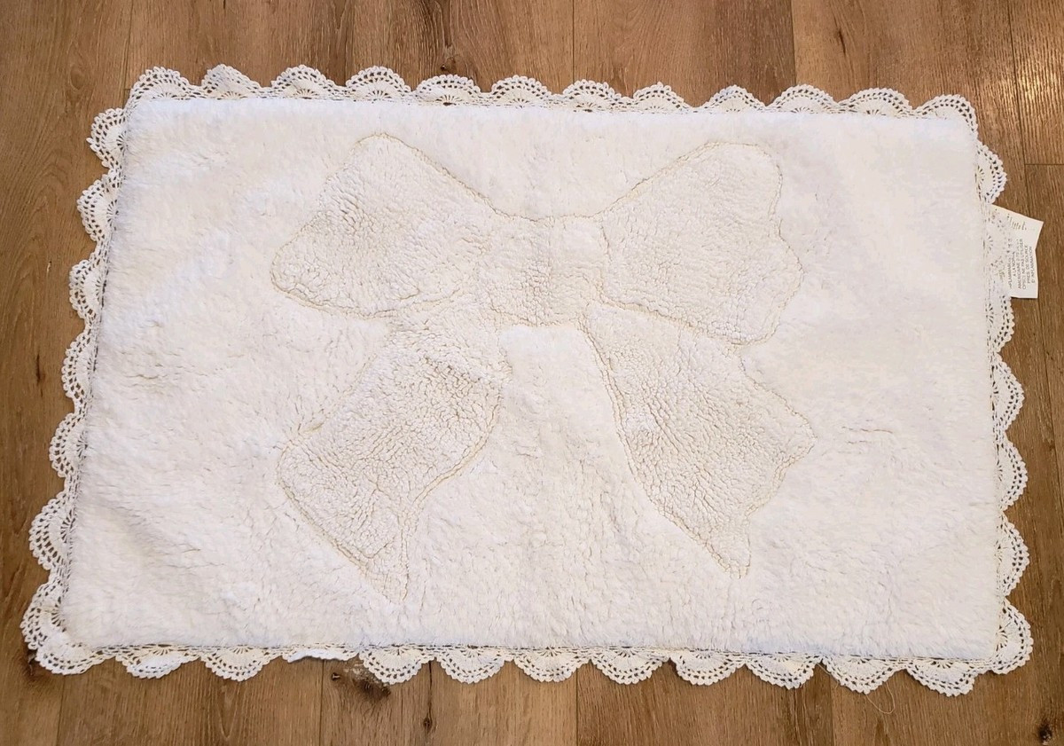 NEW-Pottery Barn Teen LoveShackFancy Crochet Edge Bow Bath Mat, 21 x 34"-White | eBay US
