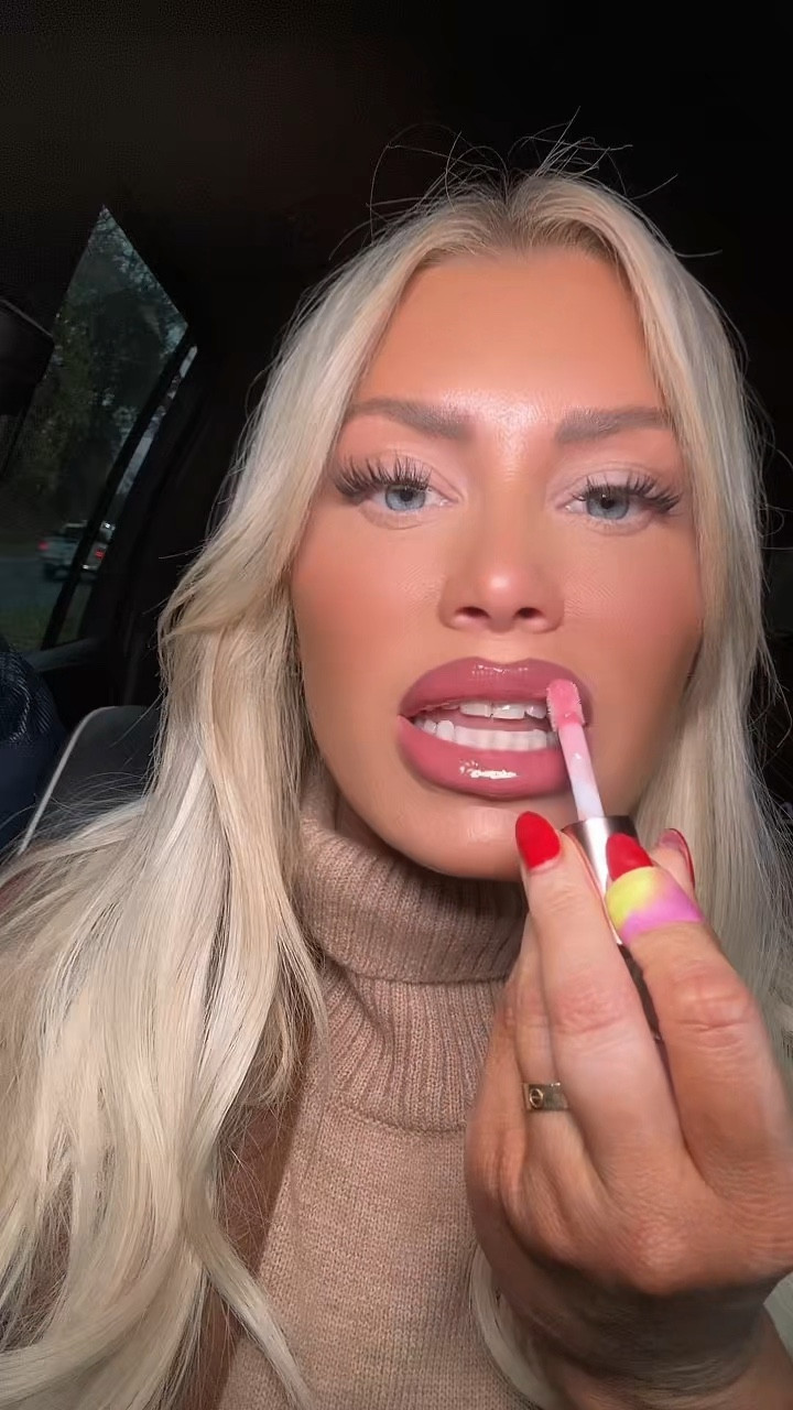 The only lip gloss you need in your life 👌🏼👌🏼

#LTKCyberWeek #LTKBeauty #LTKgrwm