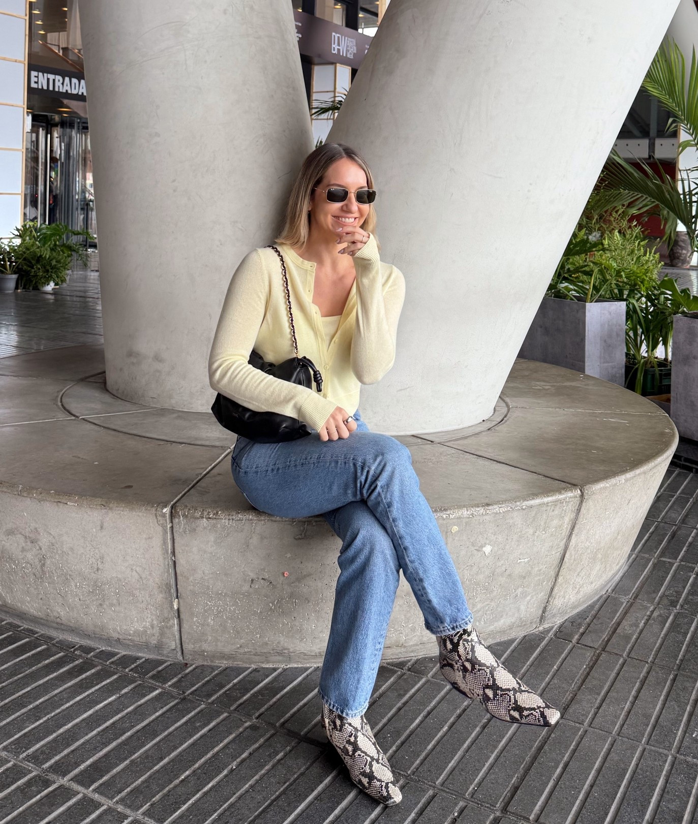 3rd look in these boots! Worth the investment. :)

#LTKStyleTip