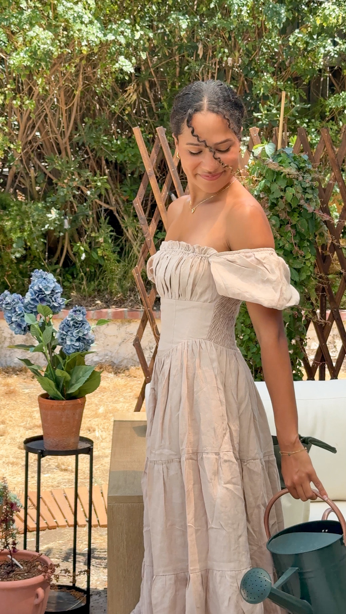 gardening moments🪴

#LTKHome #LTKSeasonal