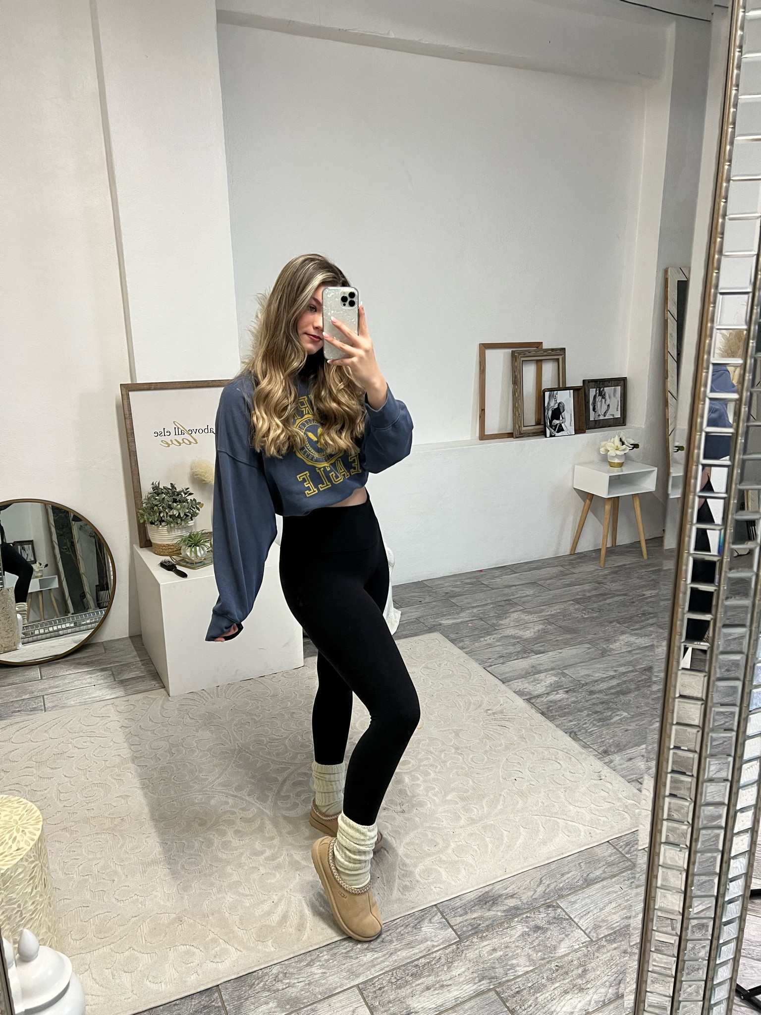 Cozy Winter Style: Navy Blue Leggings and UGGs