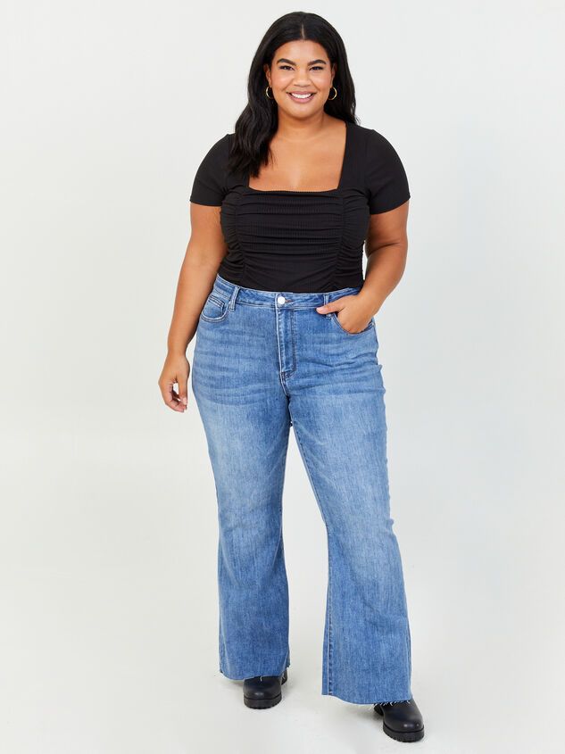 Suzie Incrediflex Flare Jeans | Arula