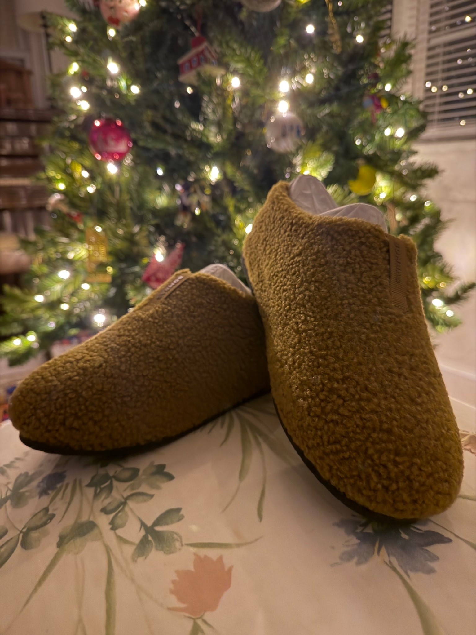 Perfect Christmas present for the men in your life! Cozy Bombas slippers  

#LTKGiftGuide #LTKMens #LTKHoliday