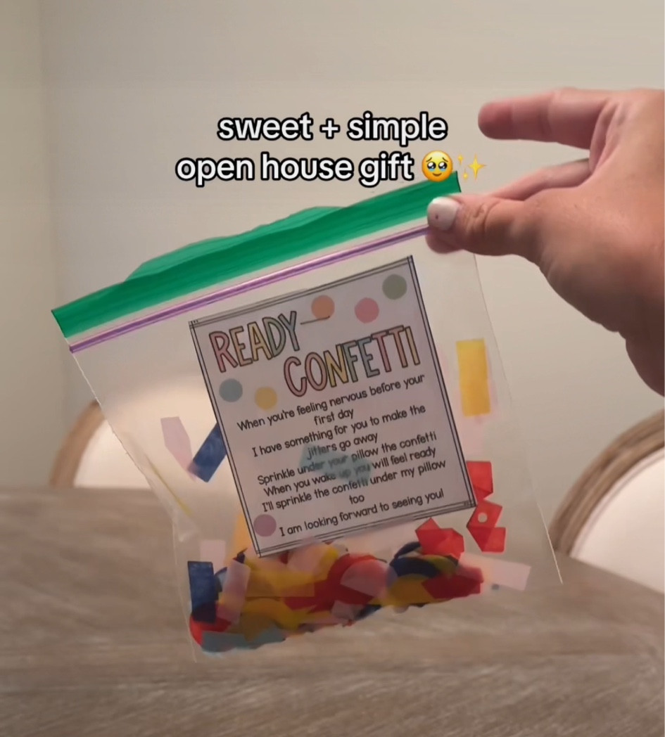 Such a sweet & simple gift! 
Tags are from That Teacher Taylor on TPT :)