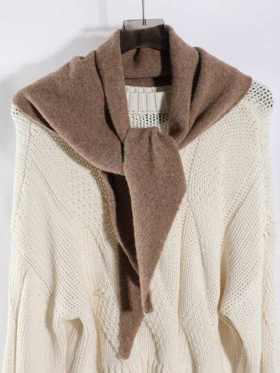 1pc Women's Casual Solid Color Red/Gray/Beige/Black Fuzzy Triangle Scarf Shawl, Suitable For Date... | SHEIN