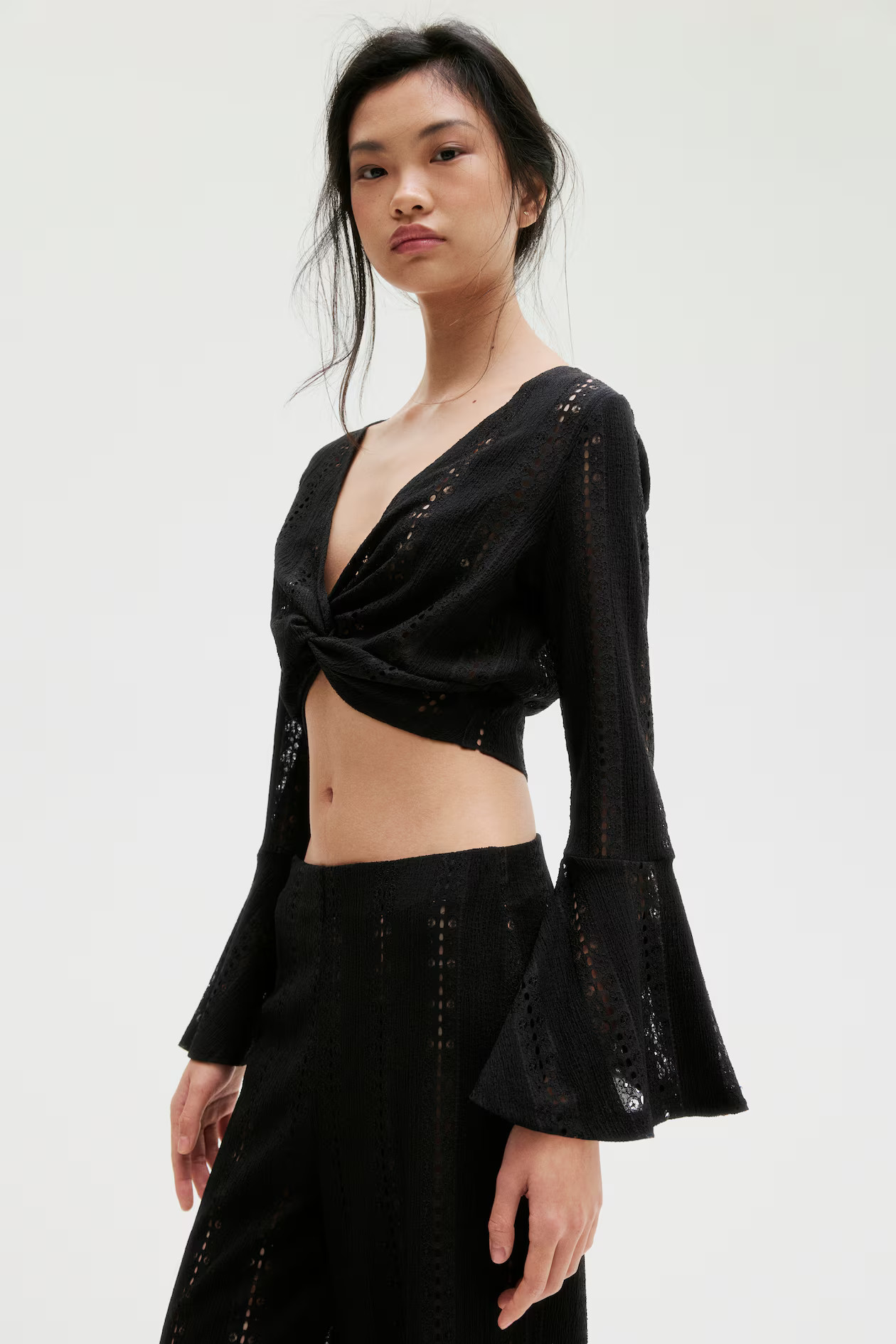 Twist-Detail Crop Top | H&M (US + CA)