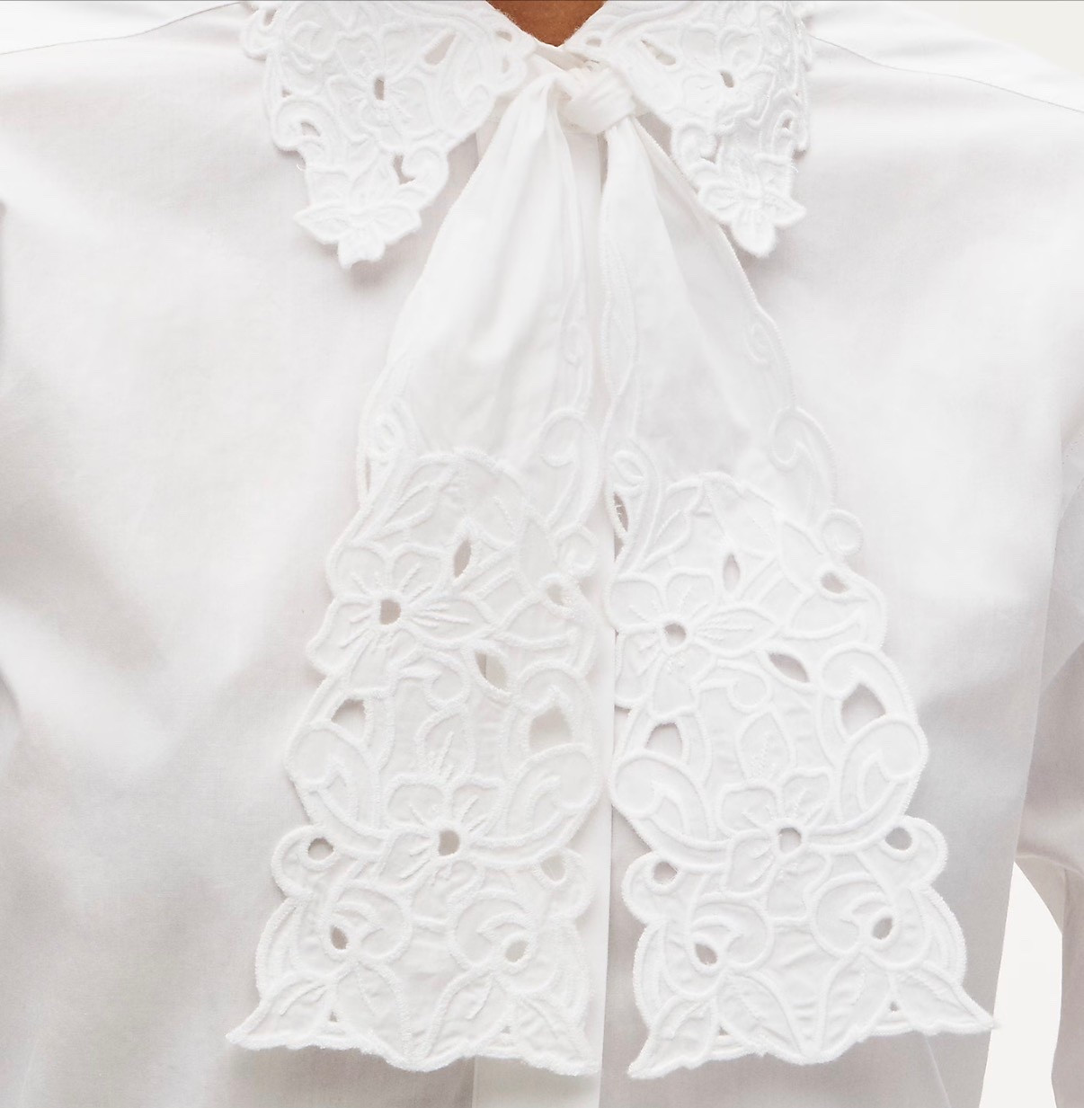 Such a beautiful blouse for spring! So many fab new arrivals at J.Crew this season! Linking some faves.

Jcrew, new arrivals, jcrew spring, spring style, mom style, classic style, classic spring, white dress shirt 

#LTKWorkwear #LTKOver40 #LTKmomlife