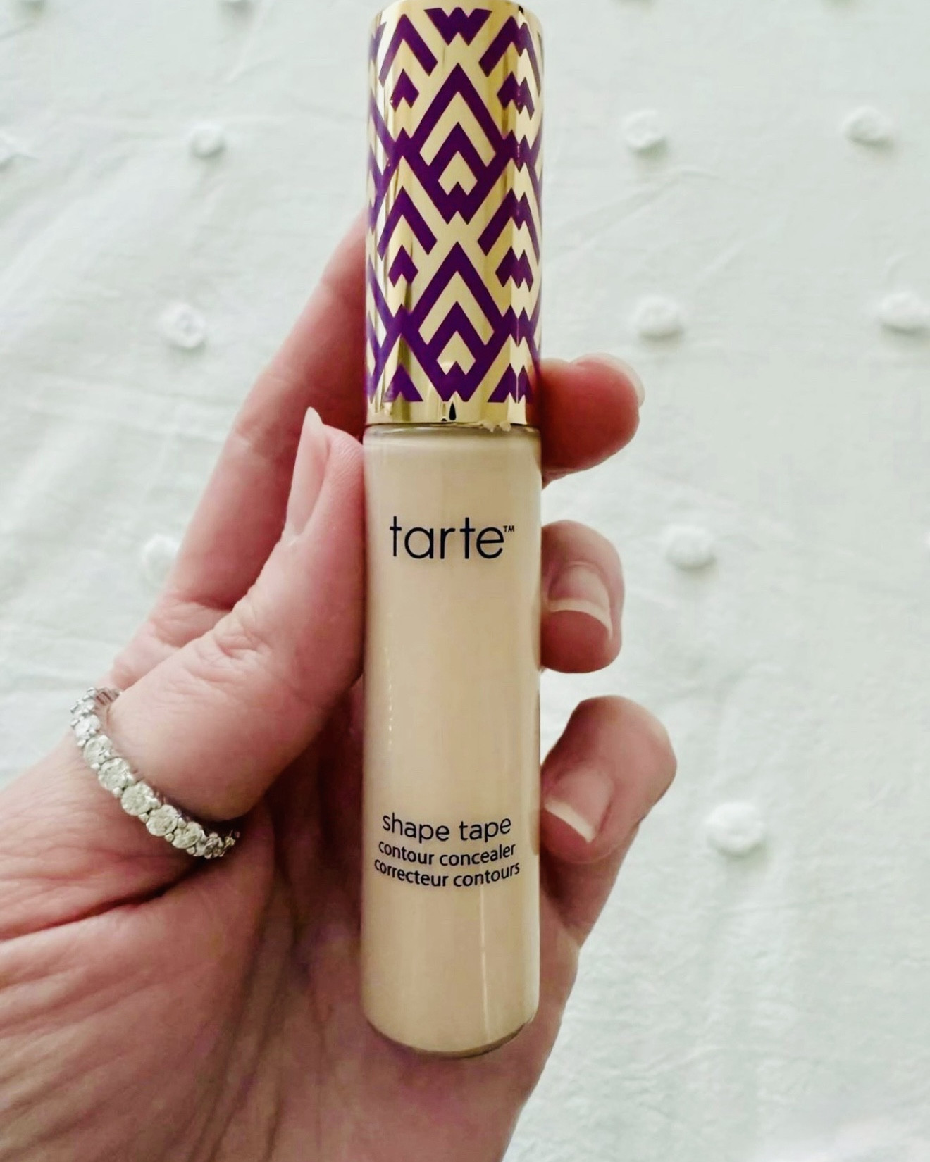 Tarte Cosmetics’ best-selling Shape Tape concealers are now 35% off plus free shipping with code: FAM35


Tarte cosmetics, tarte concealer, tarte makeup, tarte best sellers, tarte shape tape 
#LTKSpringSale
#LTKGiftGuide #LTKCyberWeek #LTKHoliday 

#LTKSeasonal #LTKSaleAlert #LTKBeauty