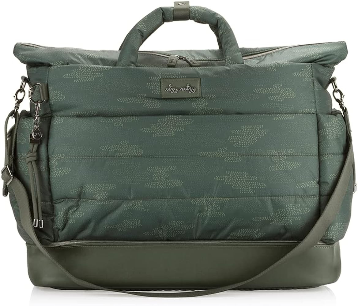 Itzy Ritzy Dream Weekender Travel Bag - Lightweight Overnight Bag with Base Compartment, 12 Pocke... | Amazon (US)