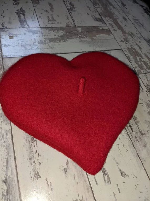 Red heart shaped women's beret. Stunning | Etsy | Etsy (UK)