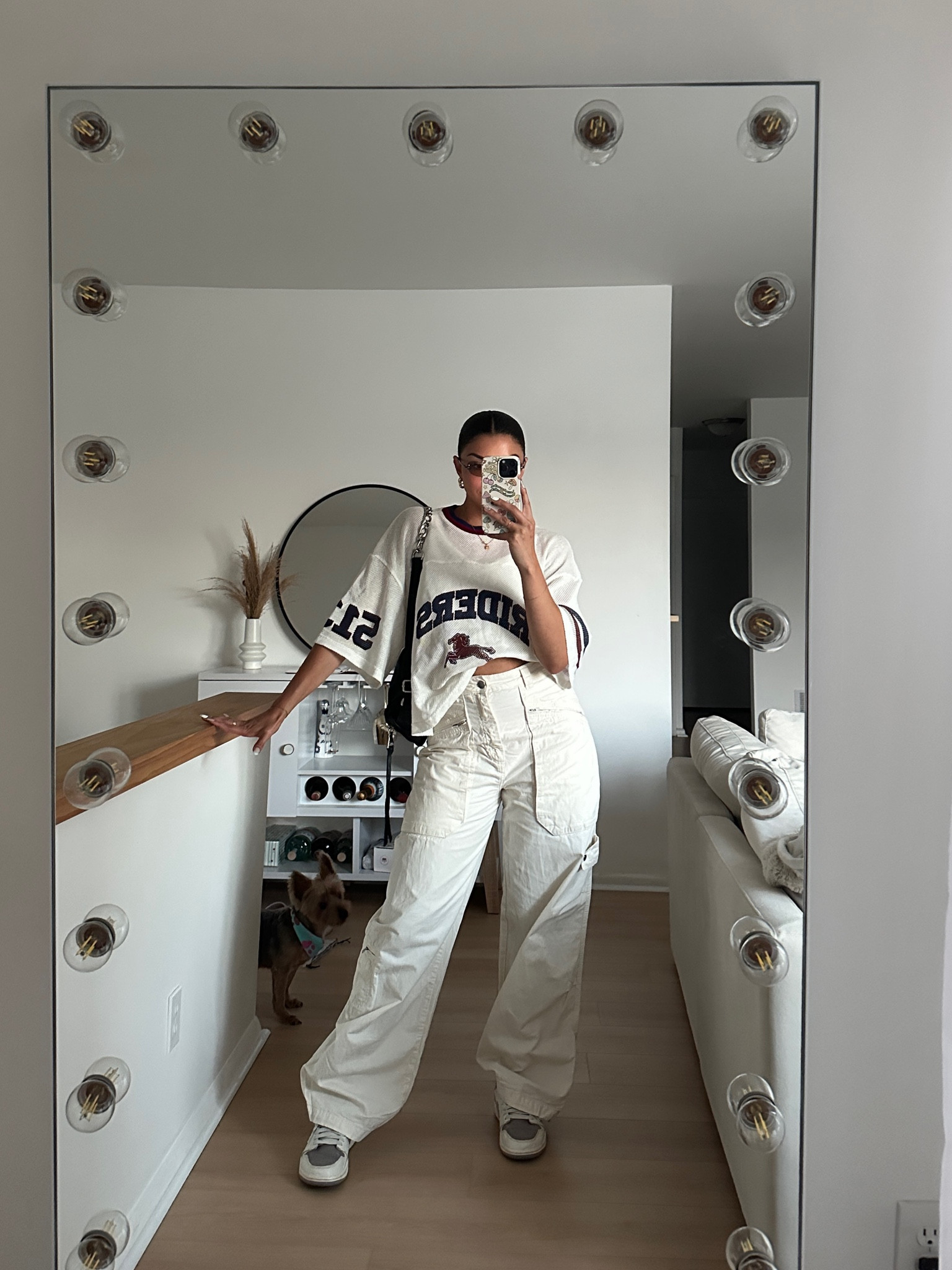 Chris Brown Concert outfit. Keep it comfy and Breezy bowl! ✨
-
#concertoutfit

#LTKStyleTip #LTKParties #LTKItBag