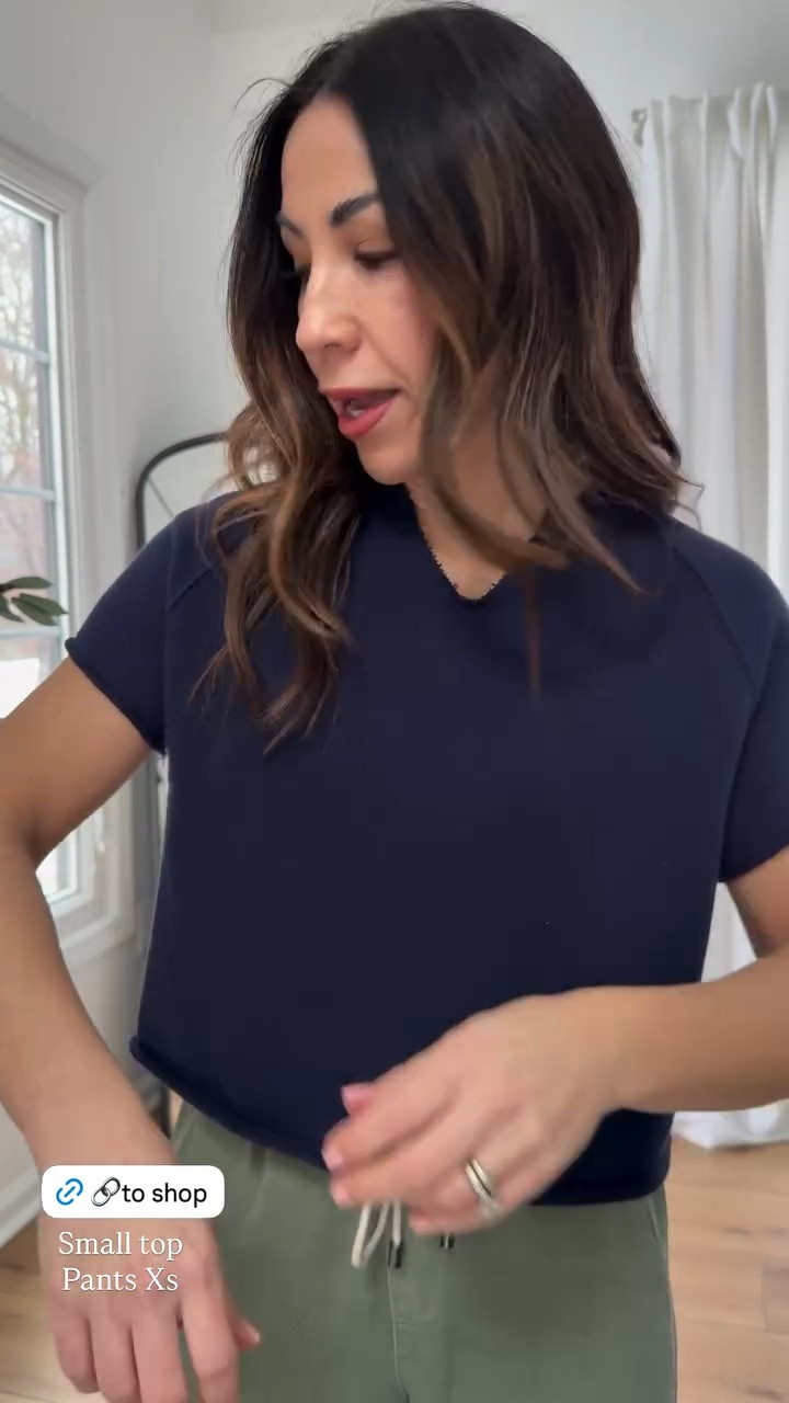 Small short sleeve sweatshirt. Pants XS. Target style.

#LTKPetite #LTKOver40