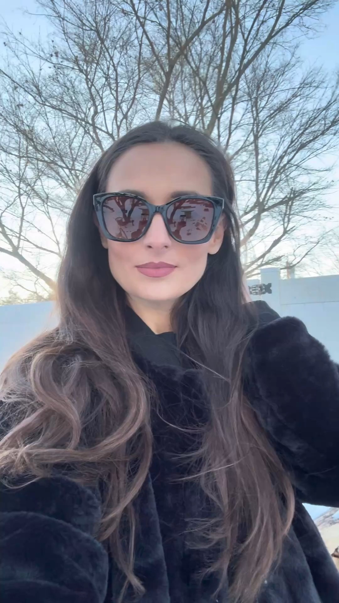 Oversized Amazon sunnies so flattering for so many face shapes and the quality is 👌

#LTKFindsUnder50 #LTKFindsUnder100 #LTKGiftGuide