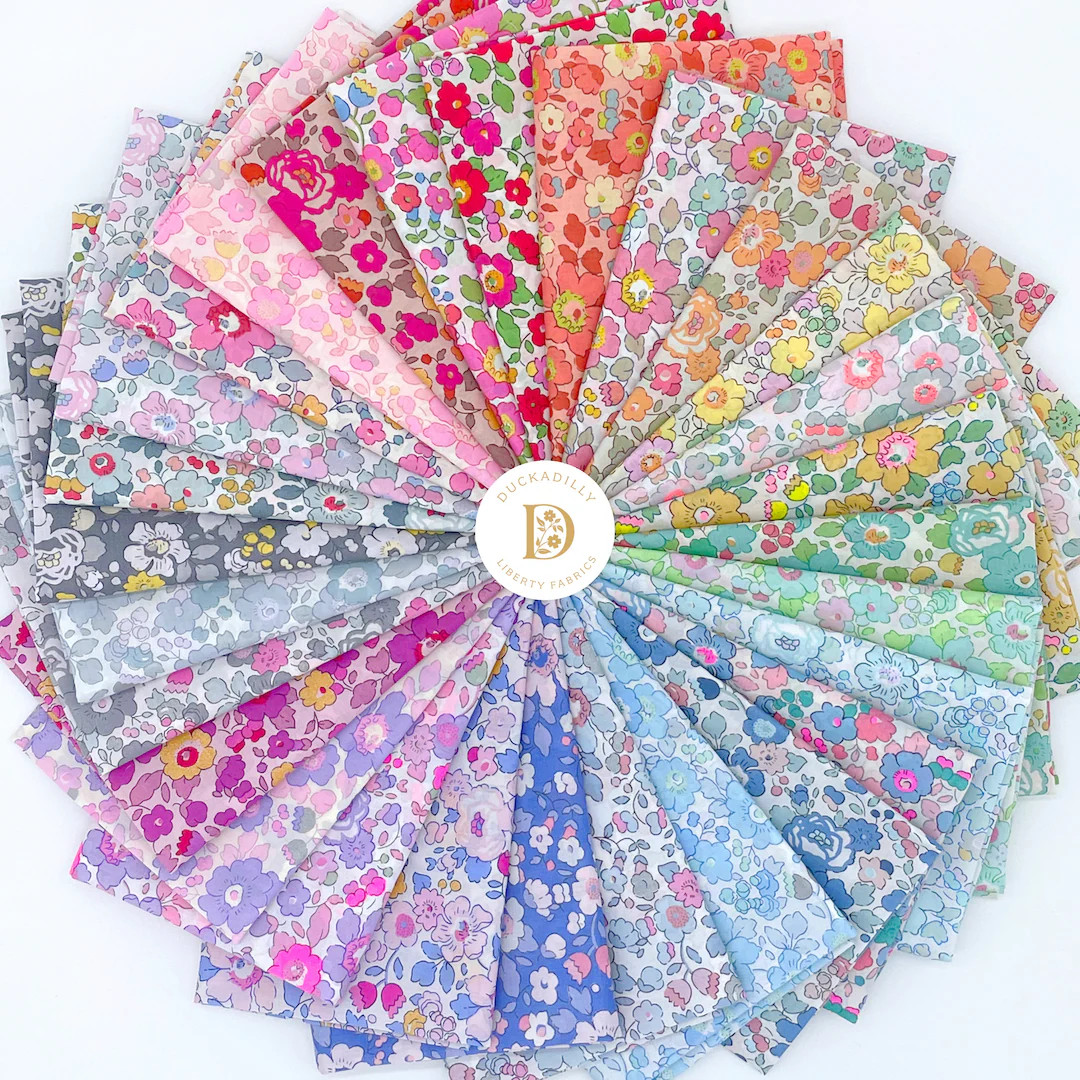 Liberty Fabric Betsy Bundle Fat 16ths - Etsy | Etsy (US)