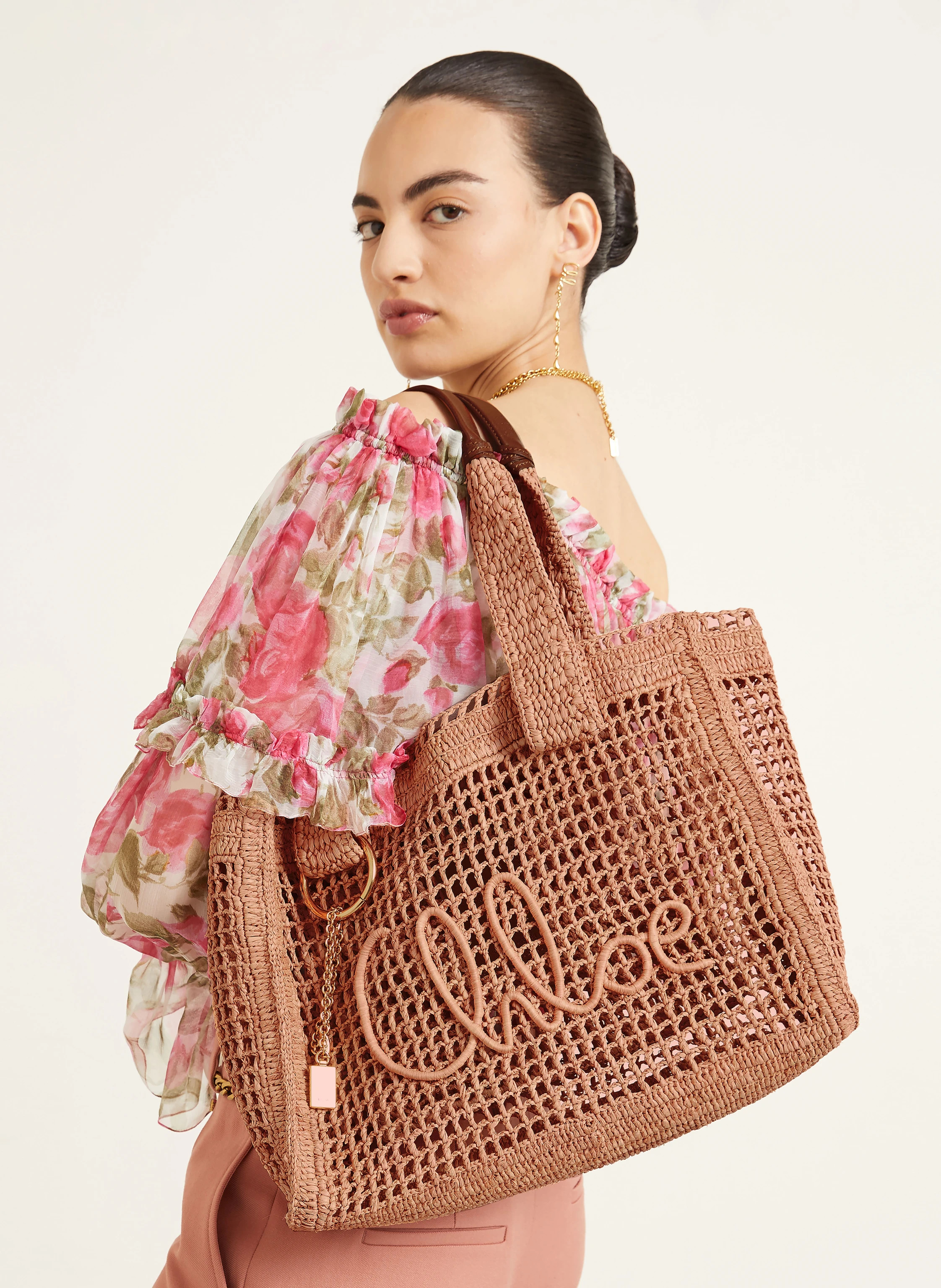 Summery Beige | Breuninger (DACH)