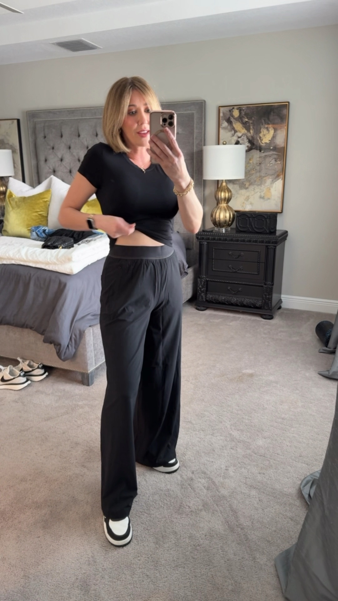 Wearing a medium 

#LTKStyleTip #LTKActive