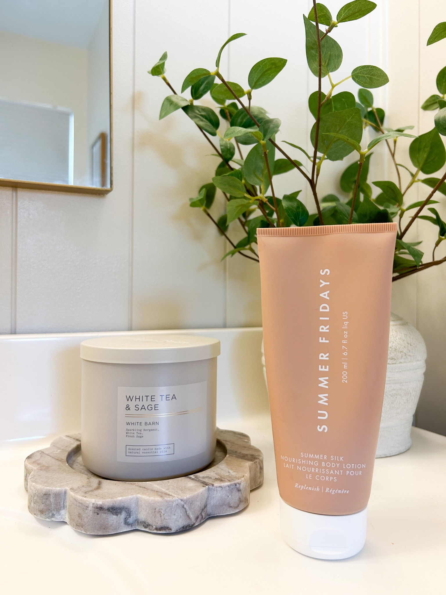 My favorite body lotion. It smells like summer in a bottle and it’s very hydrating without feeling heavy. 🤎

Summer Fridays, Skincare products, Body lotion 

#LTKBeauty