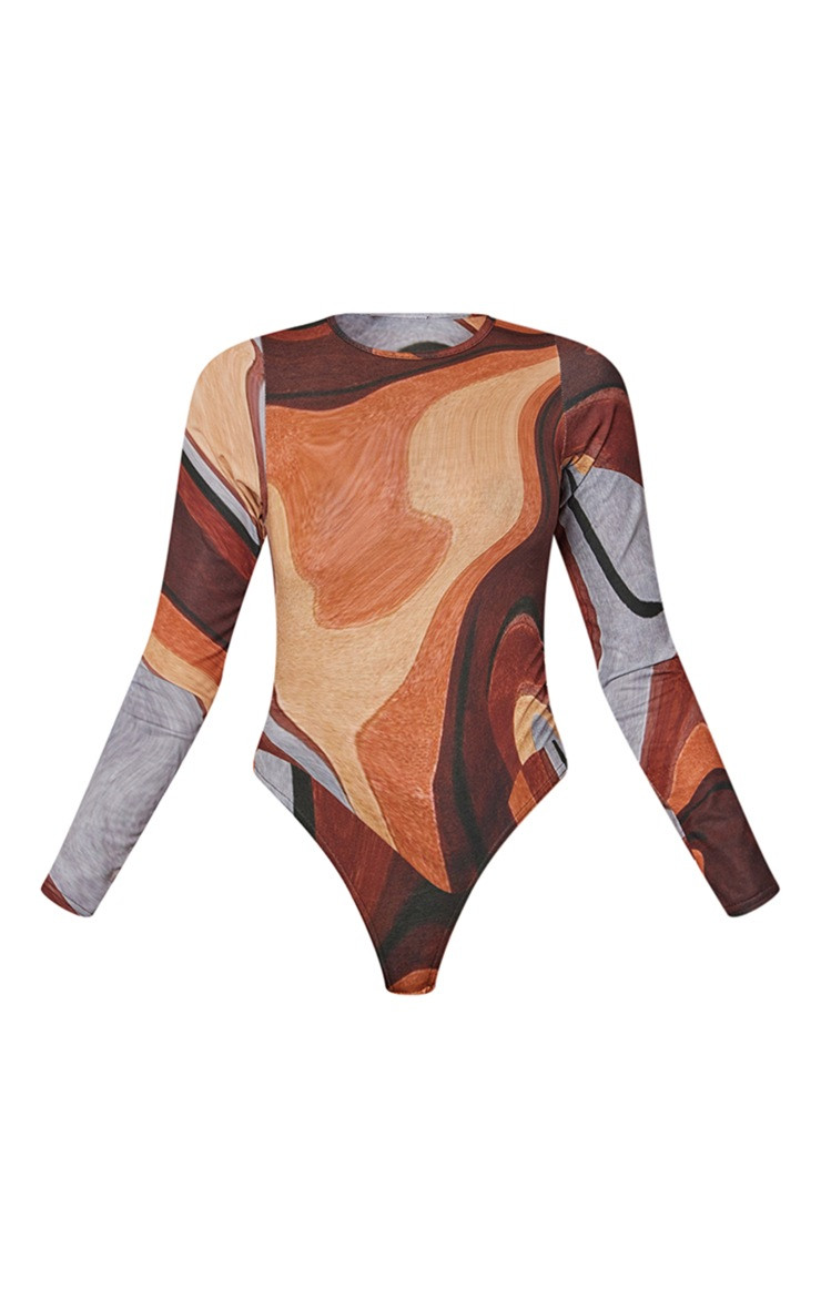 Brown Print Basic Crew Neck Long Sleeve Bodysuit | PrettyLittleThing US