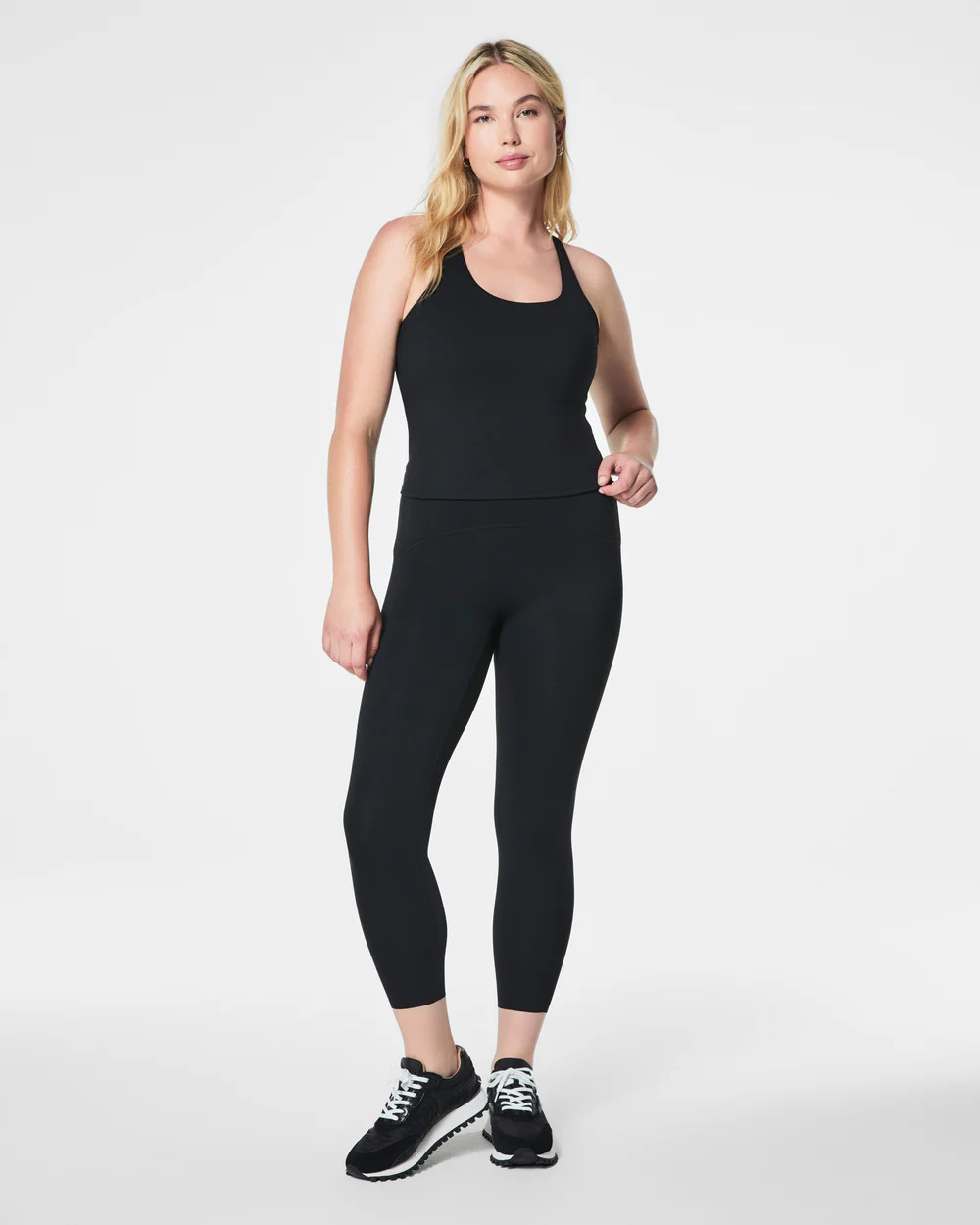 SPANX® Get Moving Contour Crossback Shelf Tank | Spanx Canada