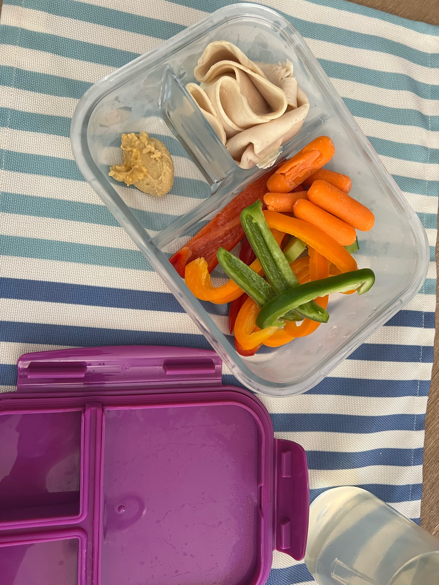Grown up bento box for easy lunch 

#LTKBacktoSchool #LTKFind #LTKhome
