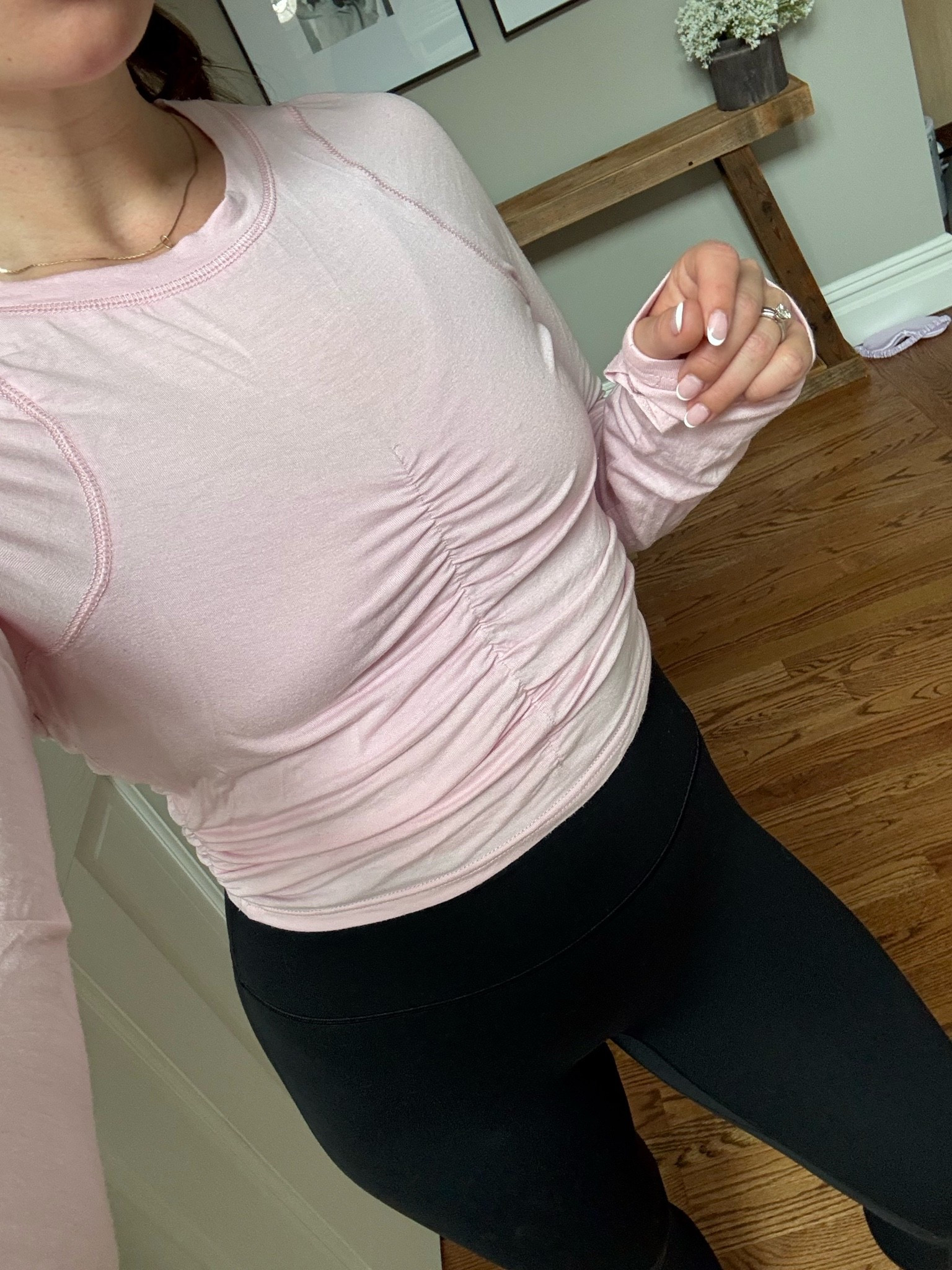 Favorite workout top right now. Wearing size medium I probably could have done a small

#LTKmomlife #LTKActive #LTKootd